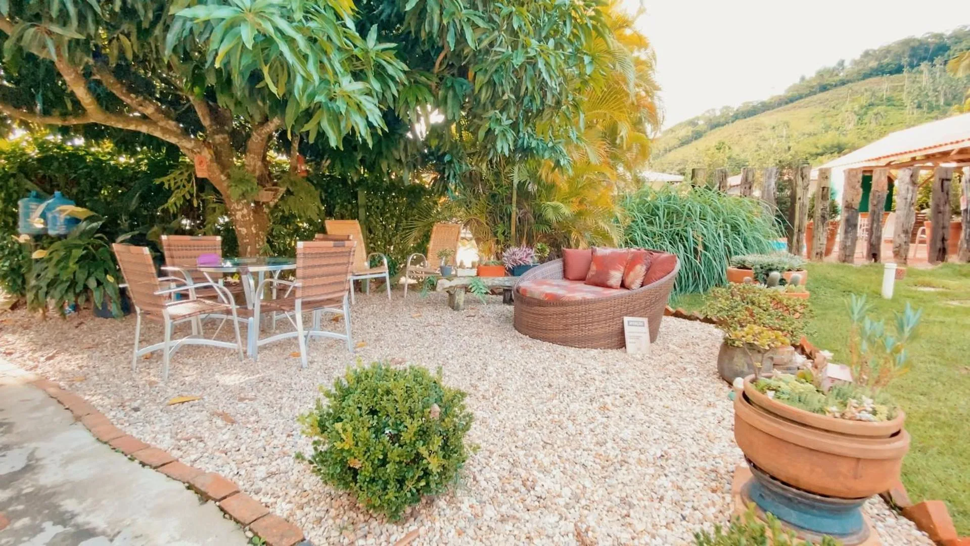 Garden view in Pousada Portal do Vigolo