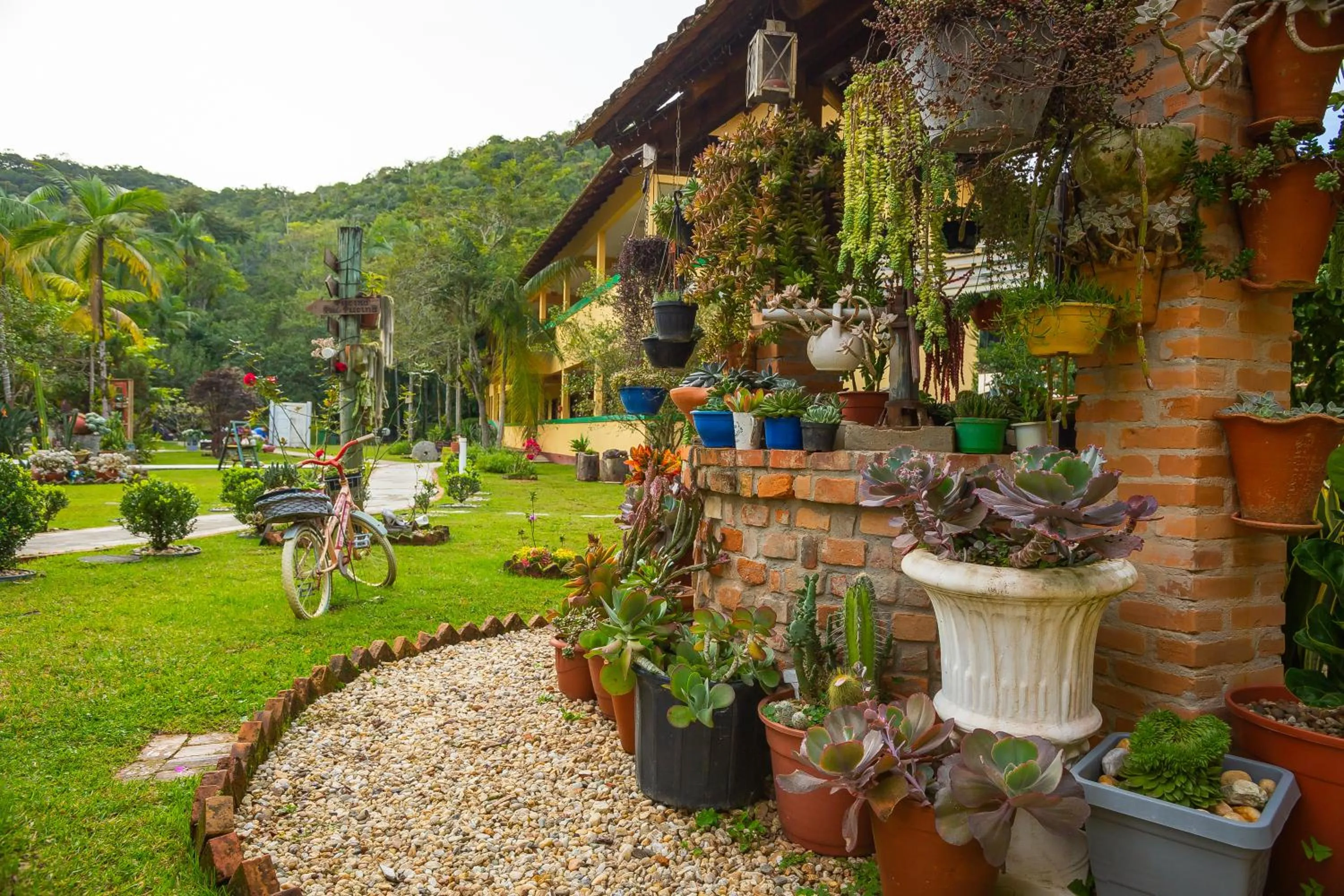 Garden in Pousada Portal do Vigolo