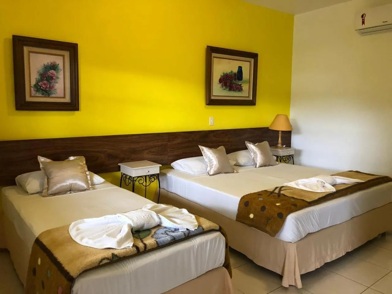 Bedroom, Bed in Pousada Portal do Vigolo