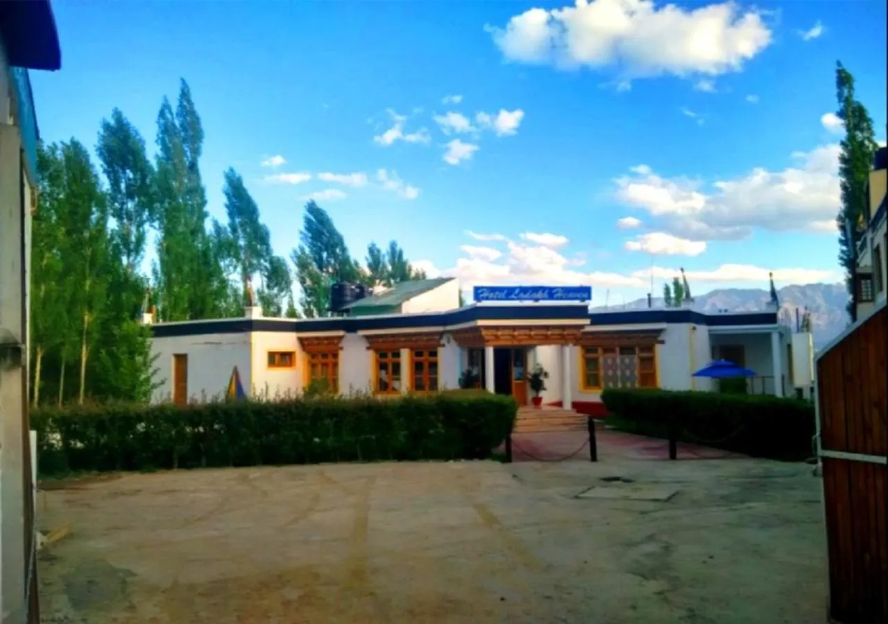 Property building in Hotel Ladakh Heaven
