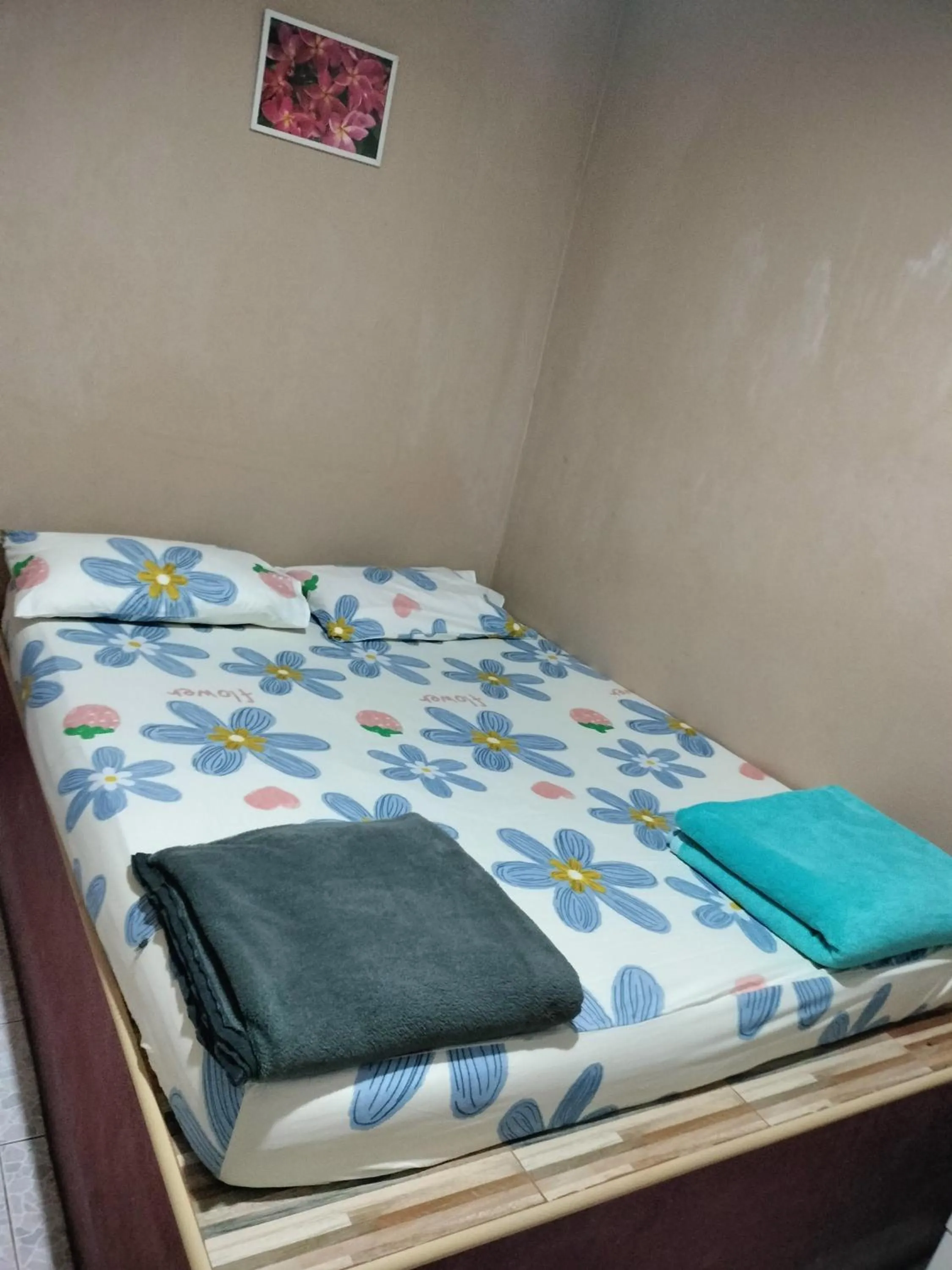 Bed in Canaan