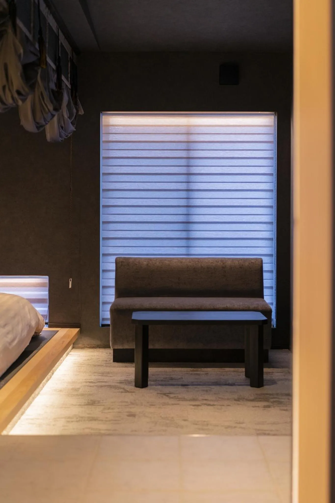 furniture, Bed in moire HOTEL YOSHIWARA