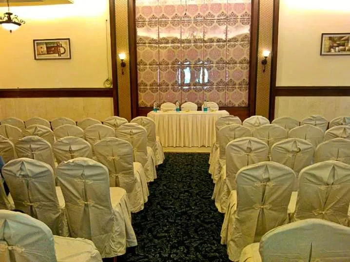 Banquet/Function facilities in Pramod Convention & Club Resort