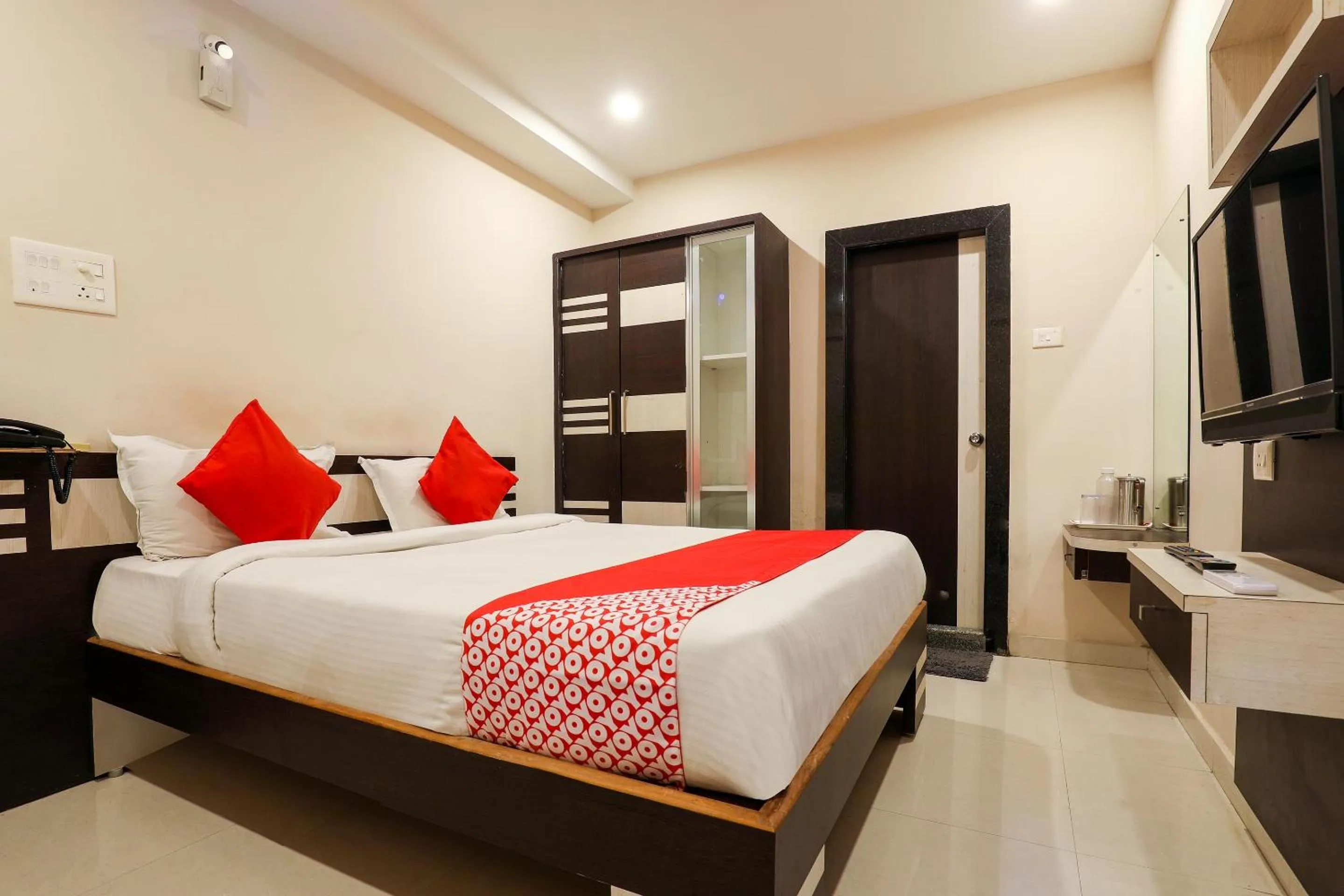 Bedroom in Hotel O Sr Residency