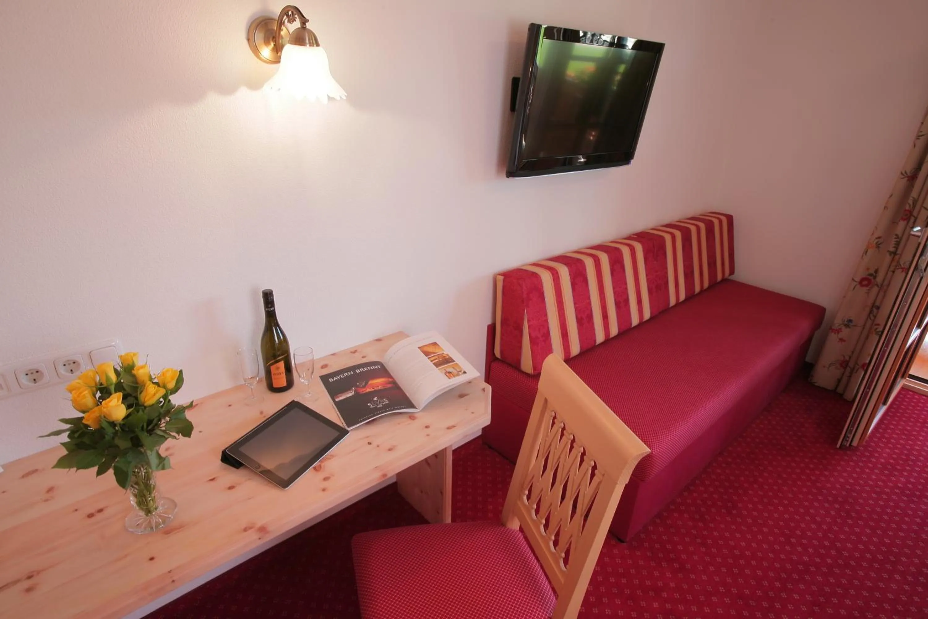 Seating area in Pension Schweizerhaus Garni