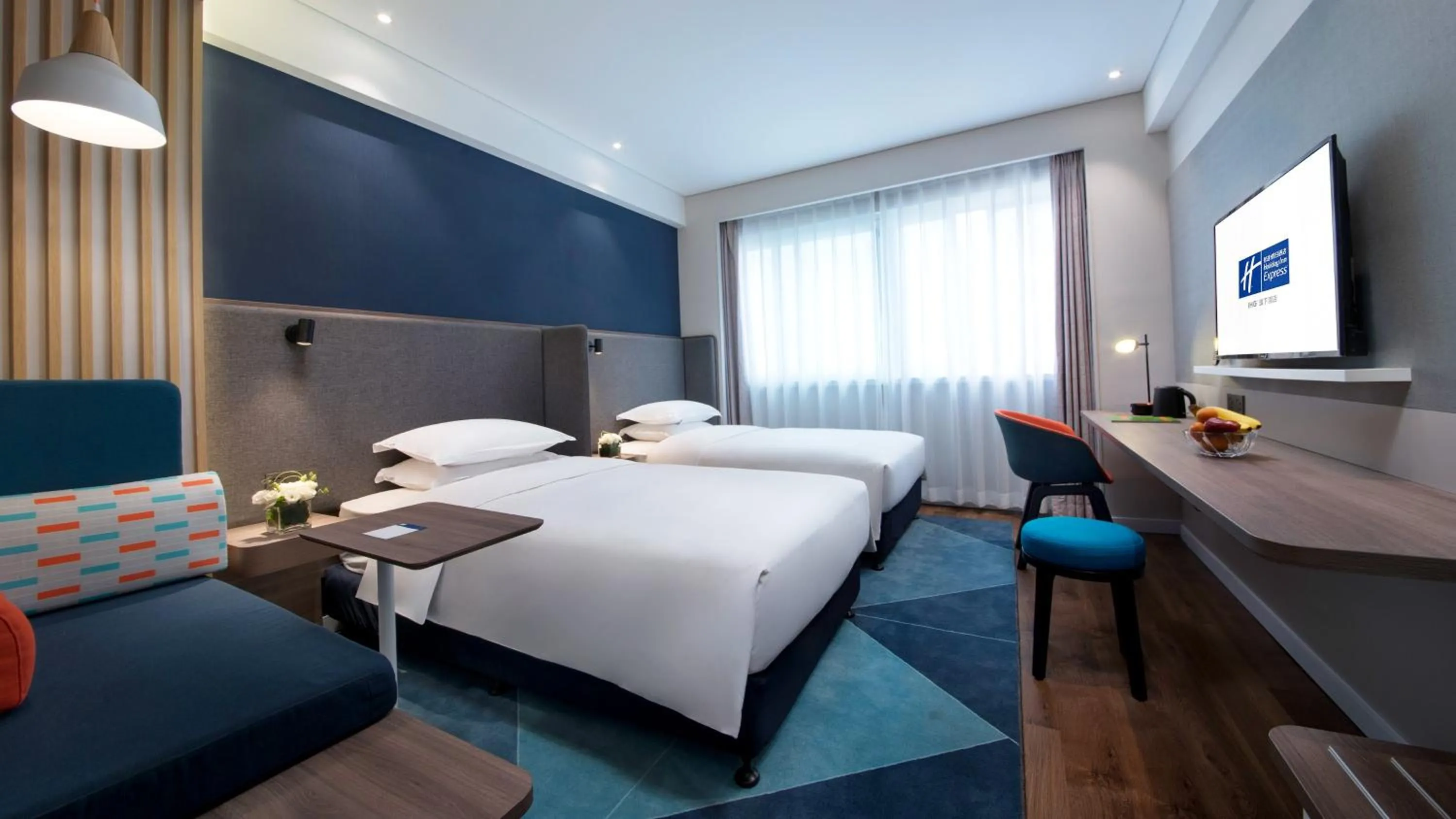 Photo of the whole room, Bed in Holiday Inn Express Xiamen LuShan