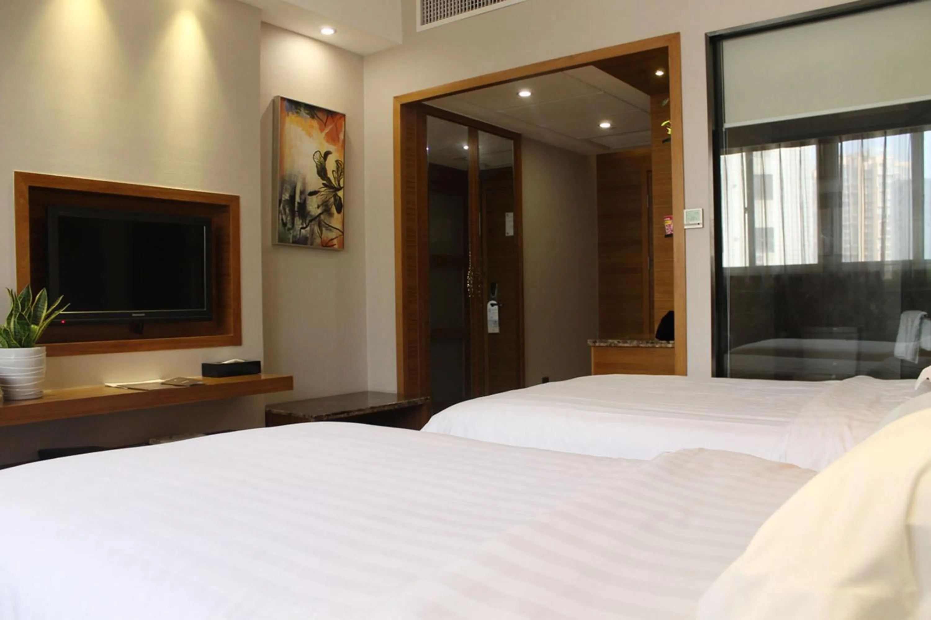 Bedroom, Bed in Holiday Inn Express Xiamen LuShan