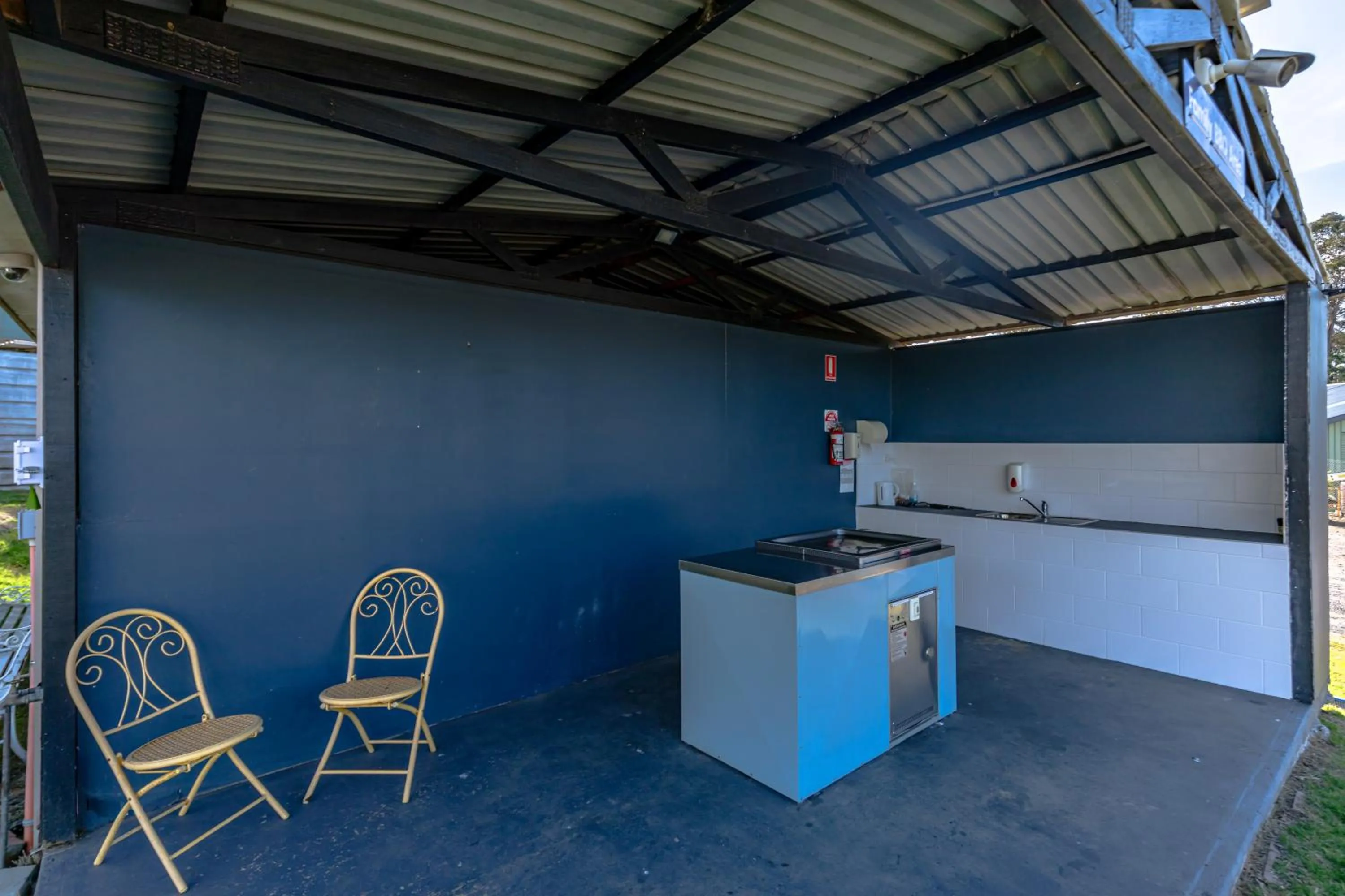 BBQ facilities in Eden Motel