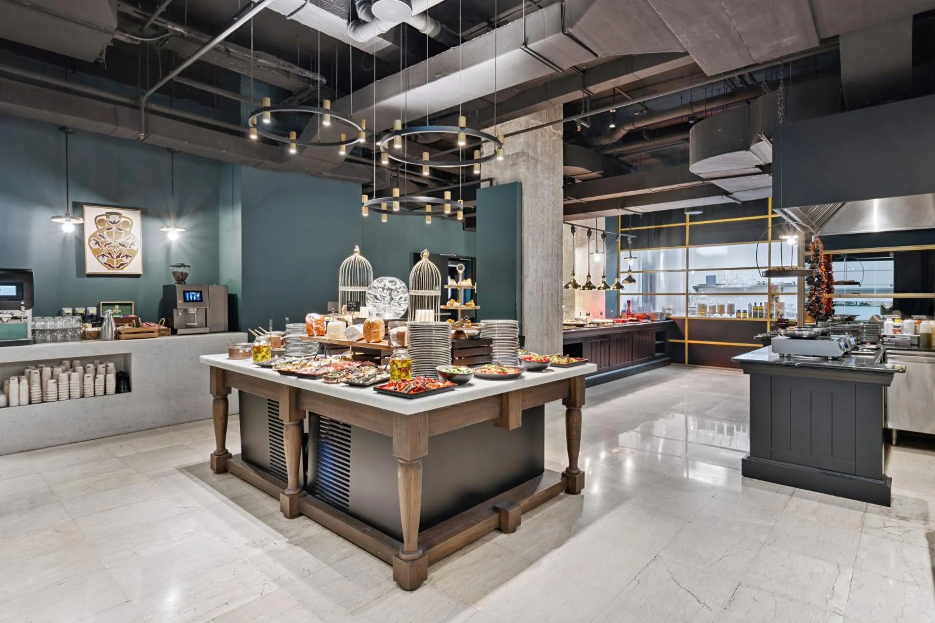 Buffet breakfast in Skylark, Aluma Hotels & Resorts