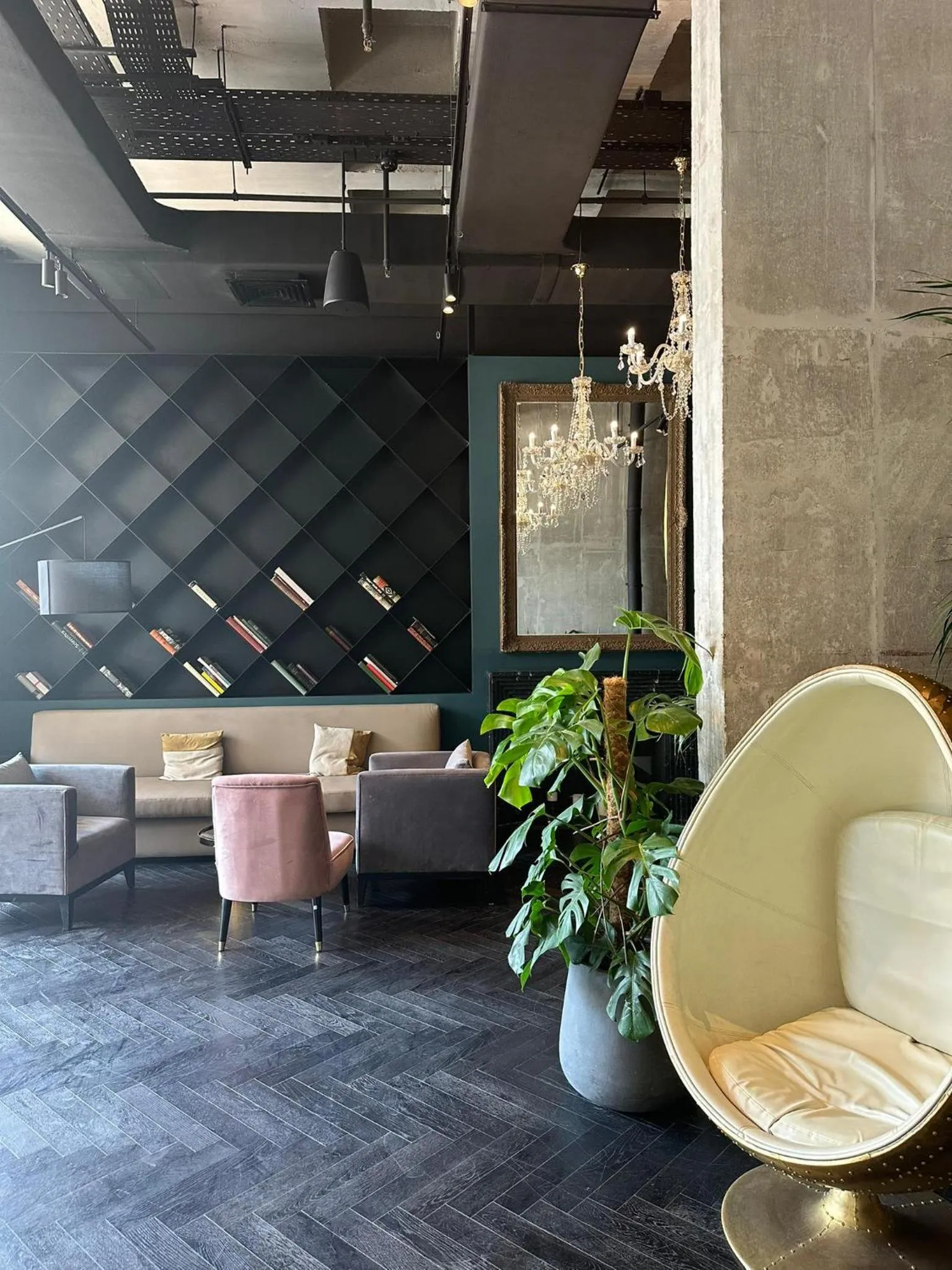 Brown Lighthouse Athens, a member of Brown Hotels