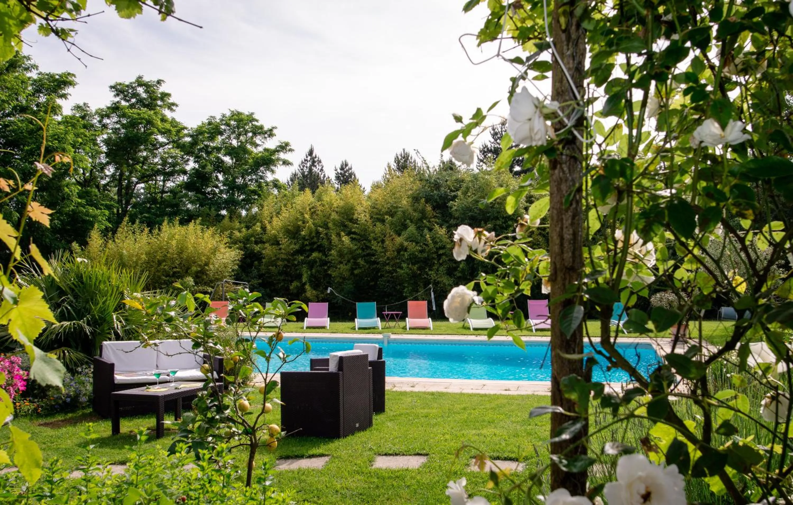 Patio in Chambres d'hôtes Larroquinière