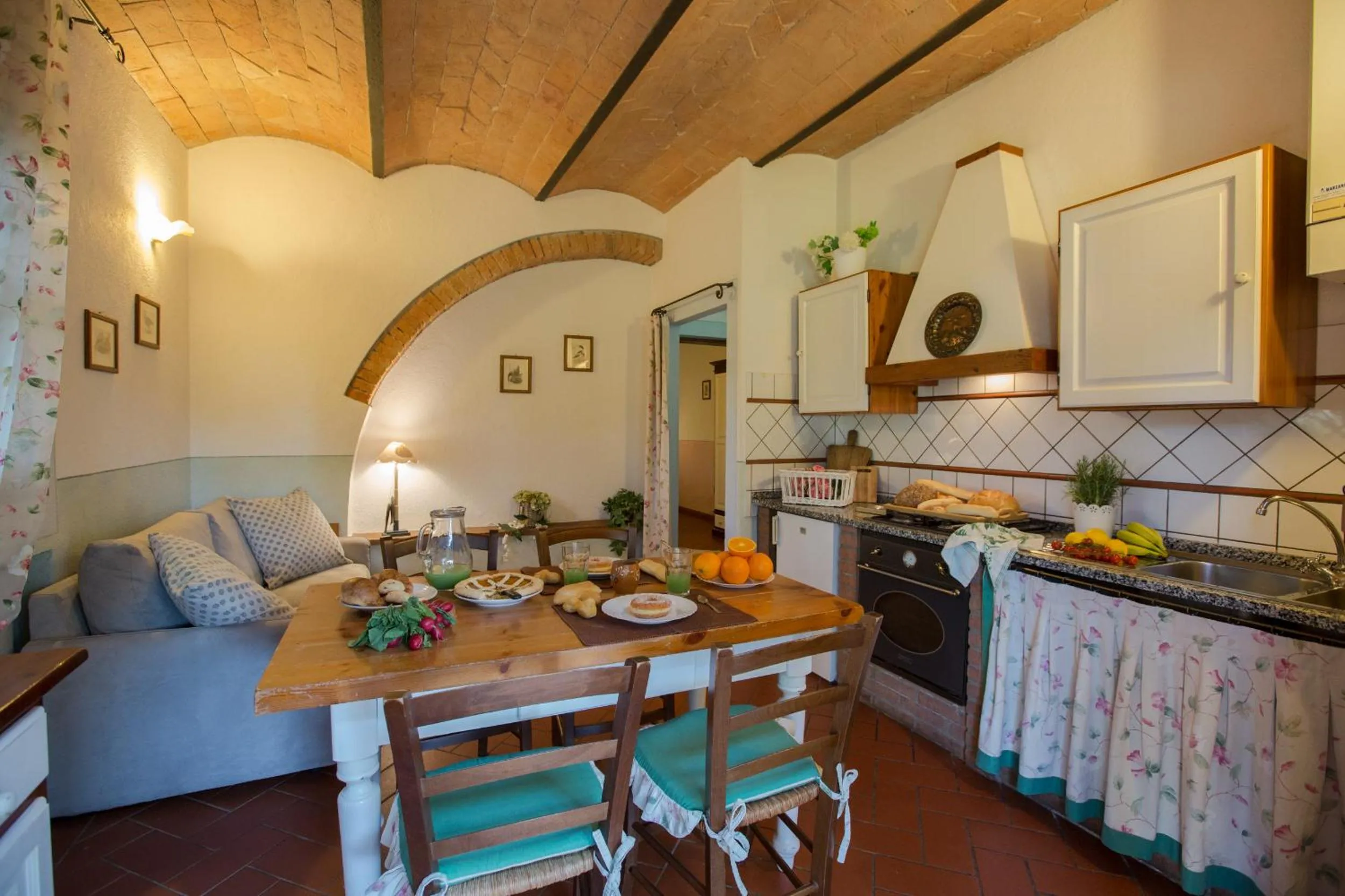 Kitchen or kitchenette in Agriturismo Canale