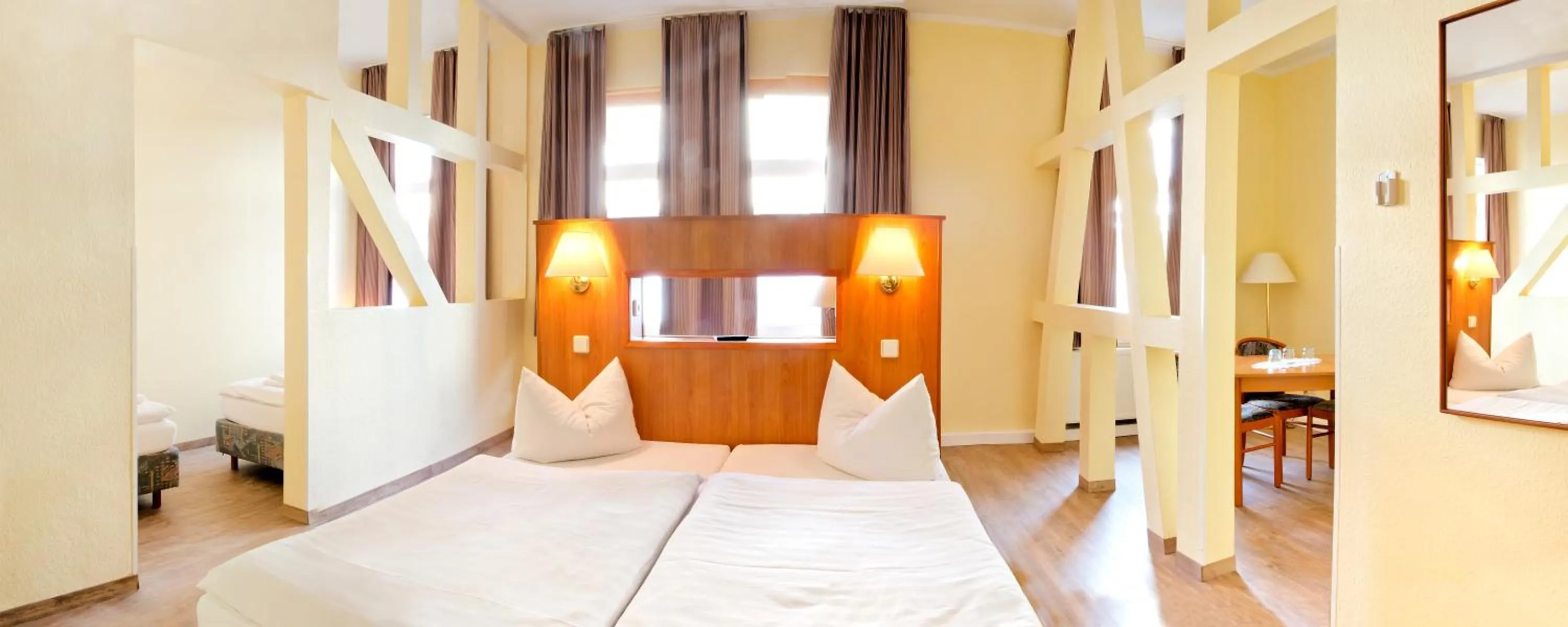 Bed in Hotel Thüringer Hof