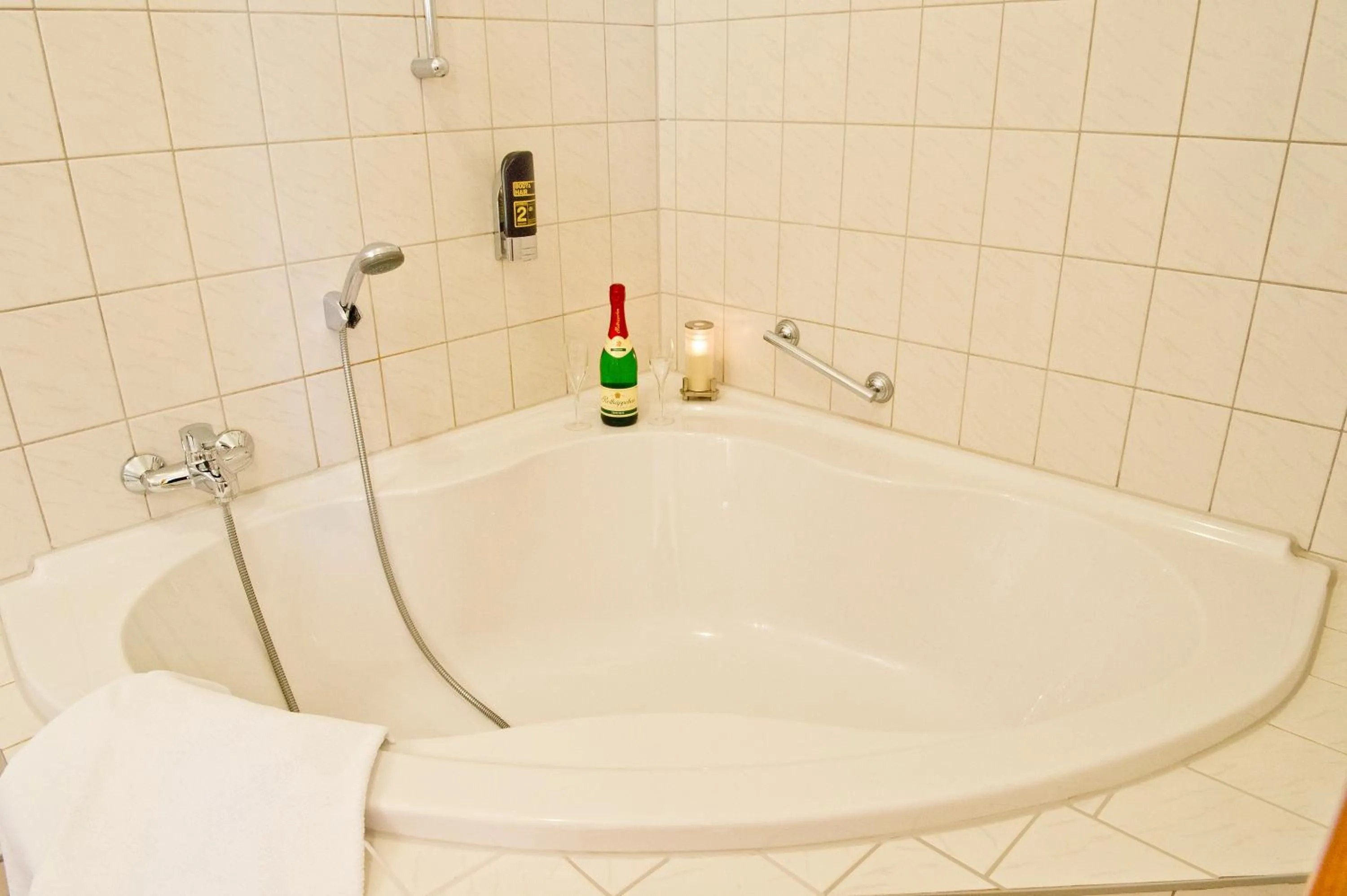 Bathroom in Hotel Thüringer Hof