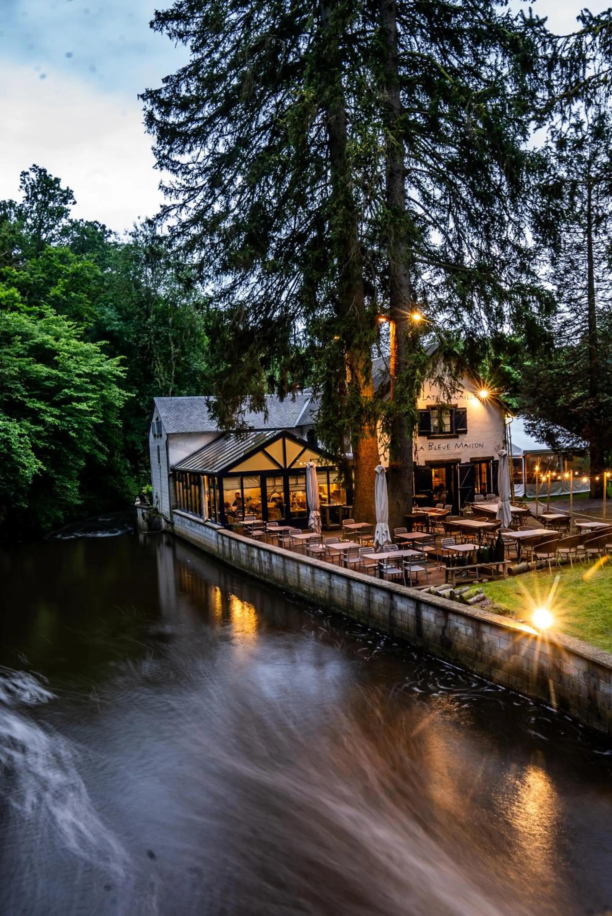 Restaurant/places to eat in Hôtel Les Ardillières du Pont d'Oye