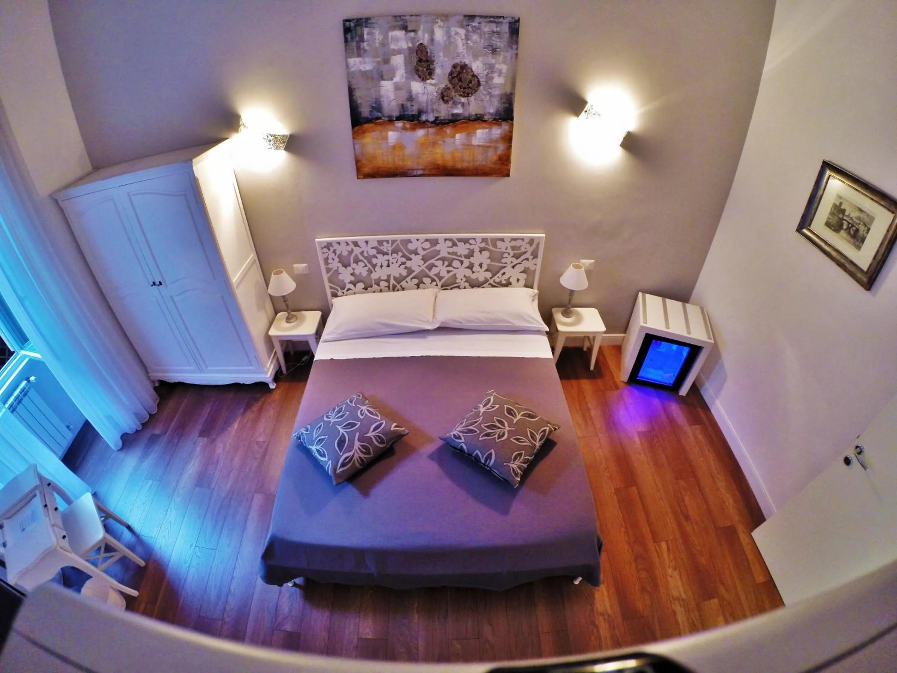 Bedroom, Bed in Tre R Colosseo