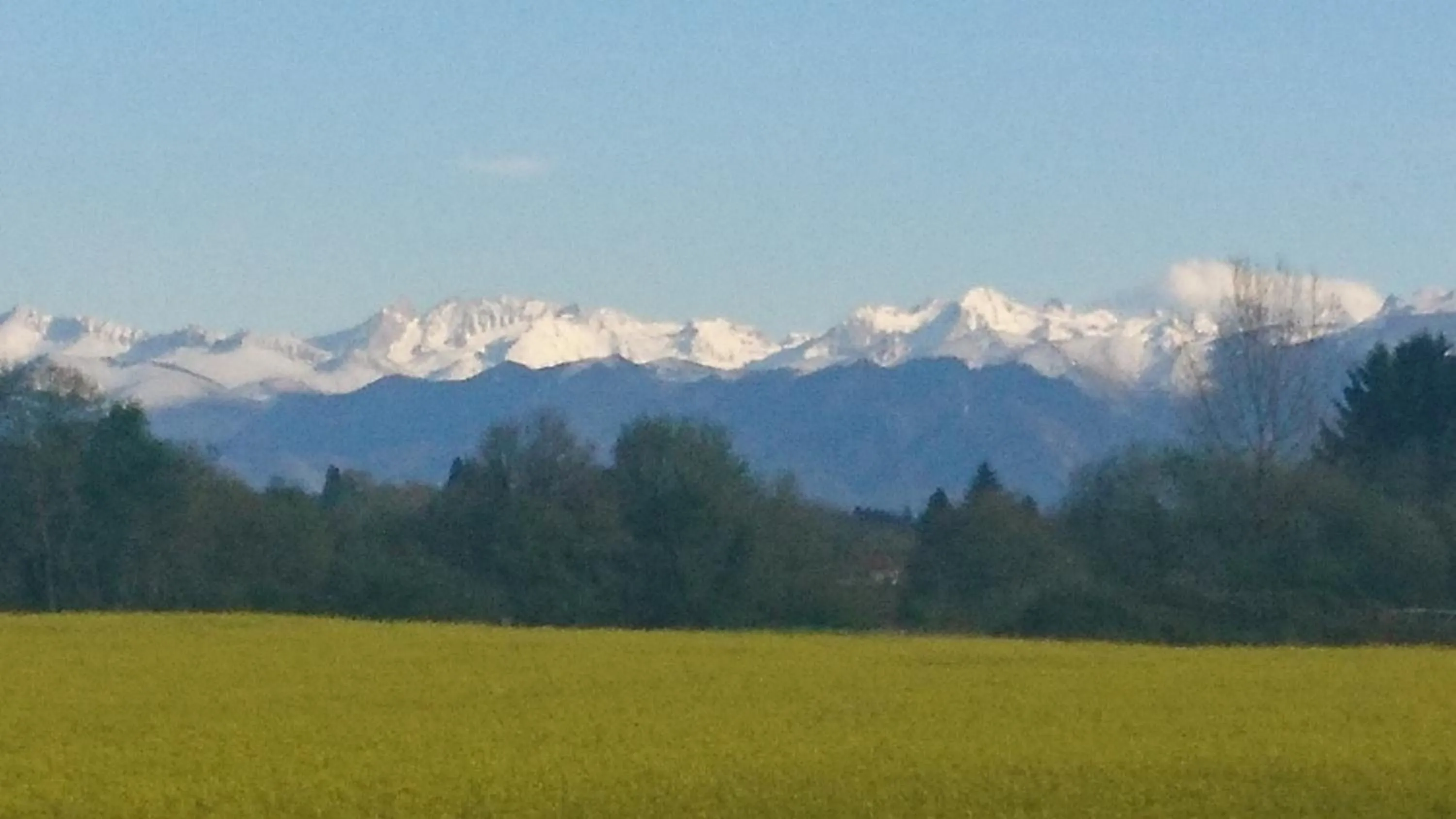Mountain view in Domaine de la Castagnère