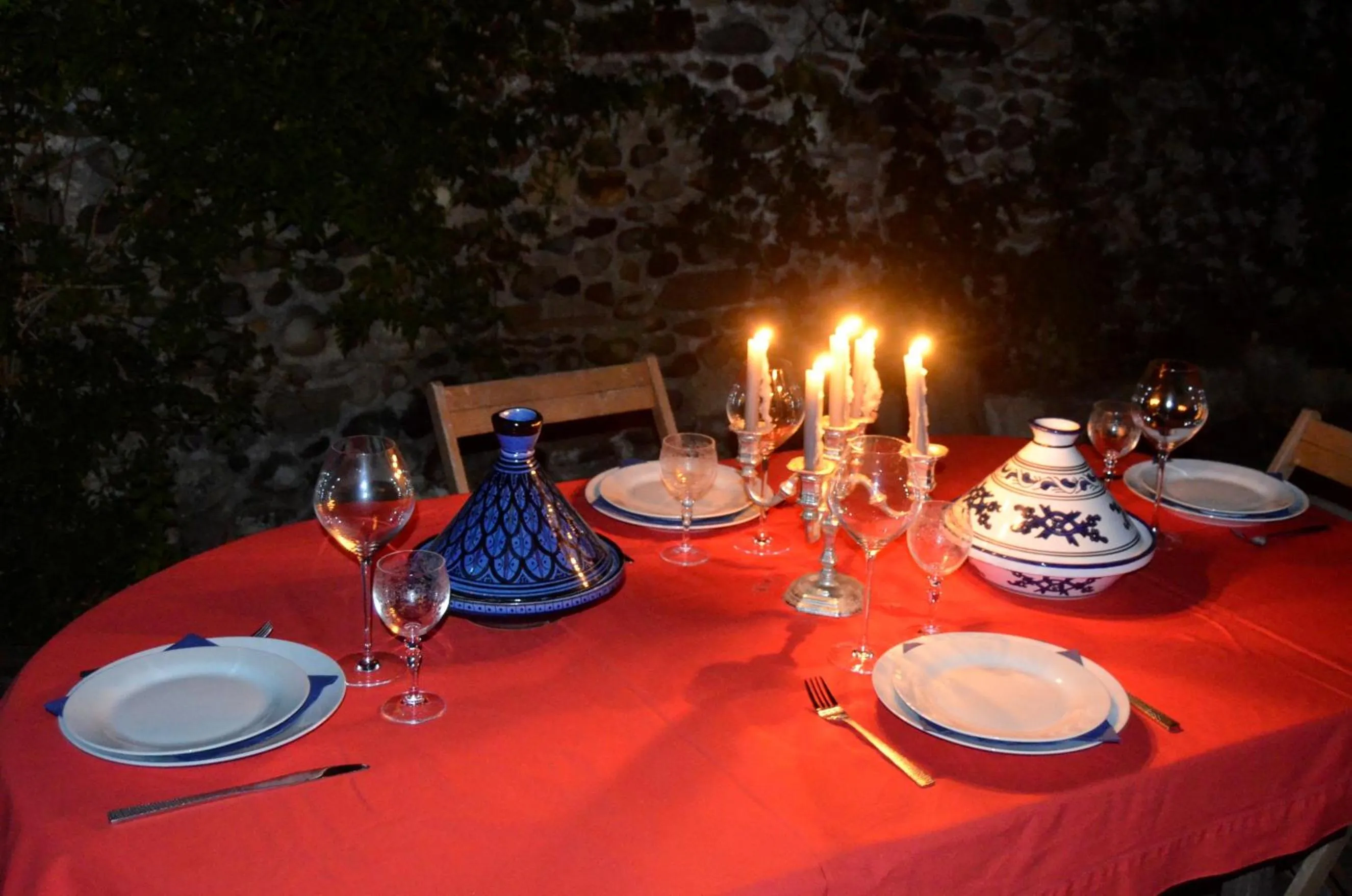 Restaurant/places to eat in Domaine de la Castagnère