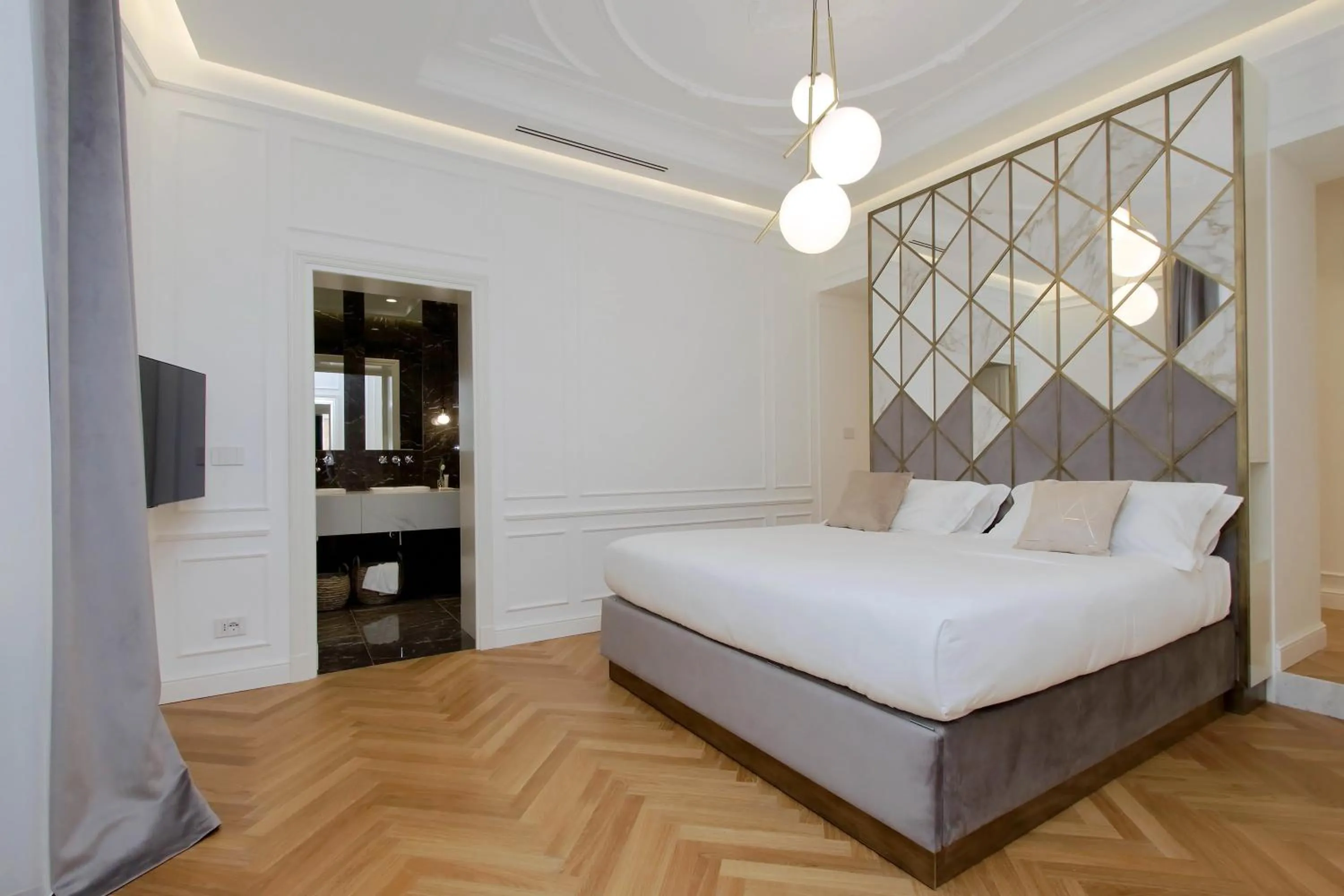 Bedroom, Bed in Domna Luxury Suites