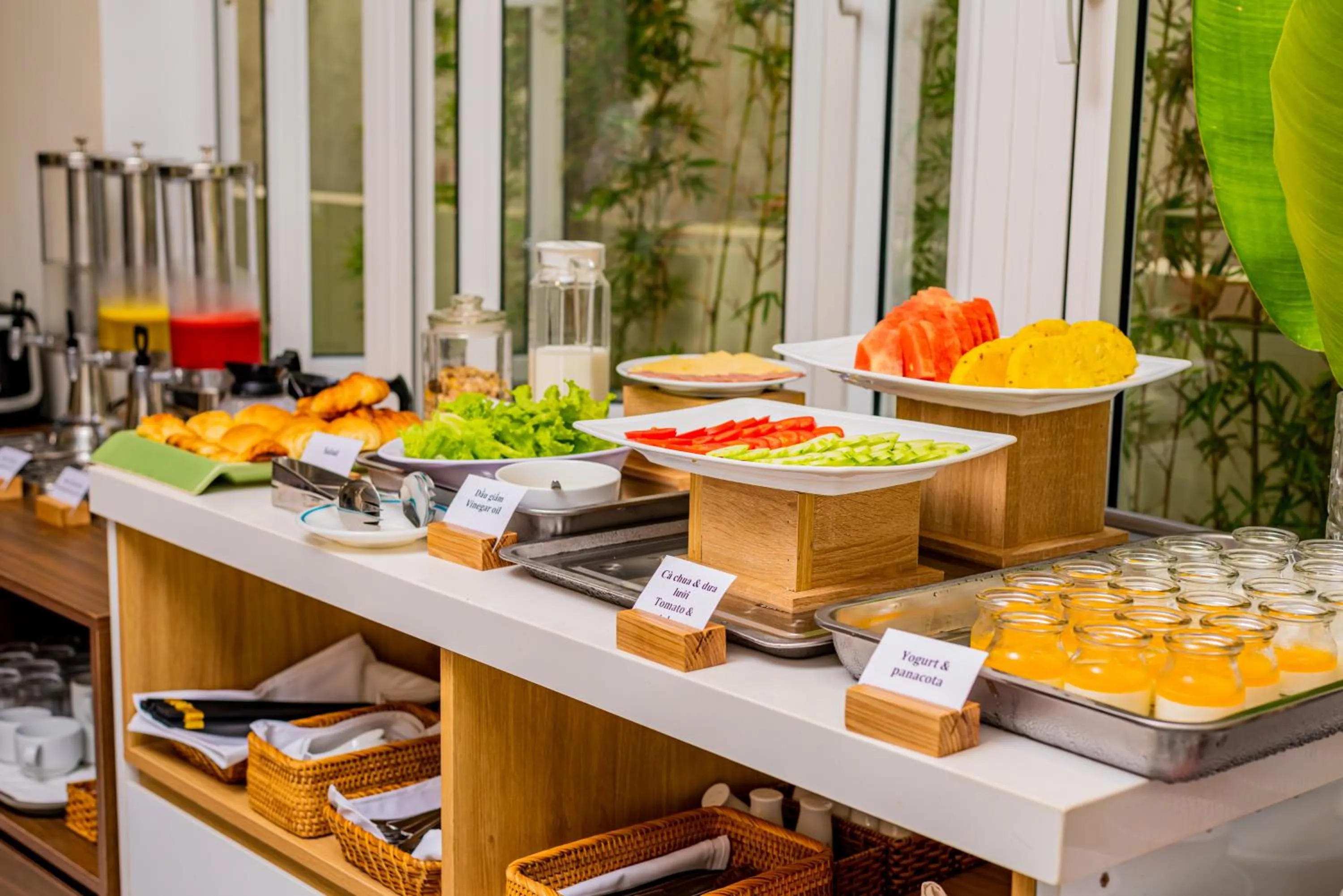 Breakfast in Hoi An Merrily De Art Hotel