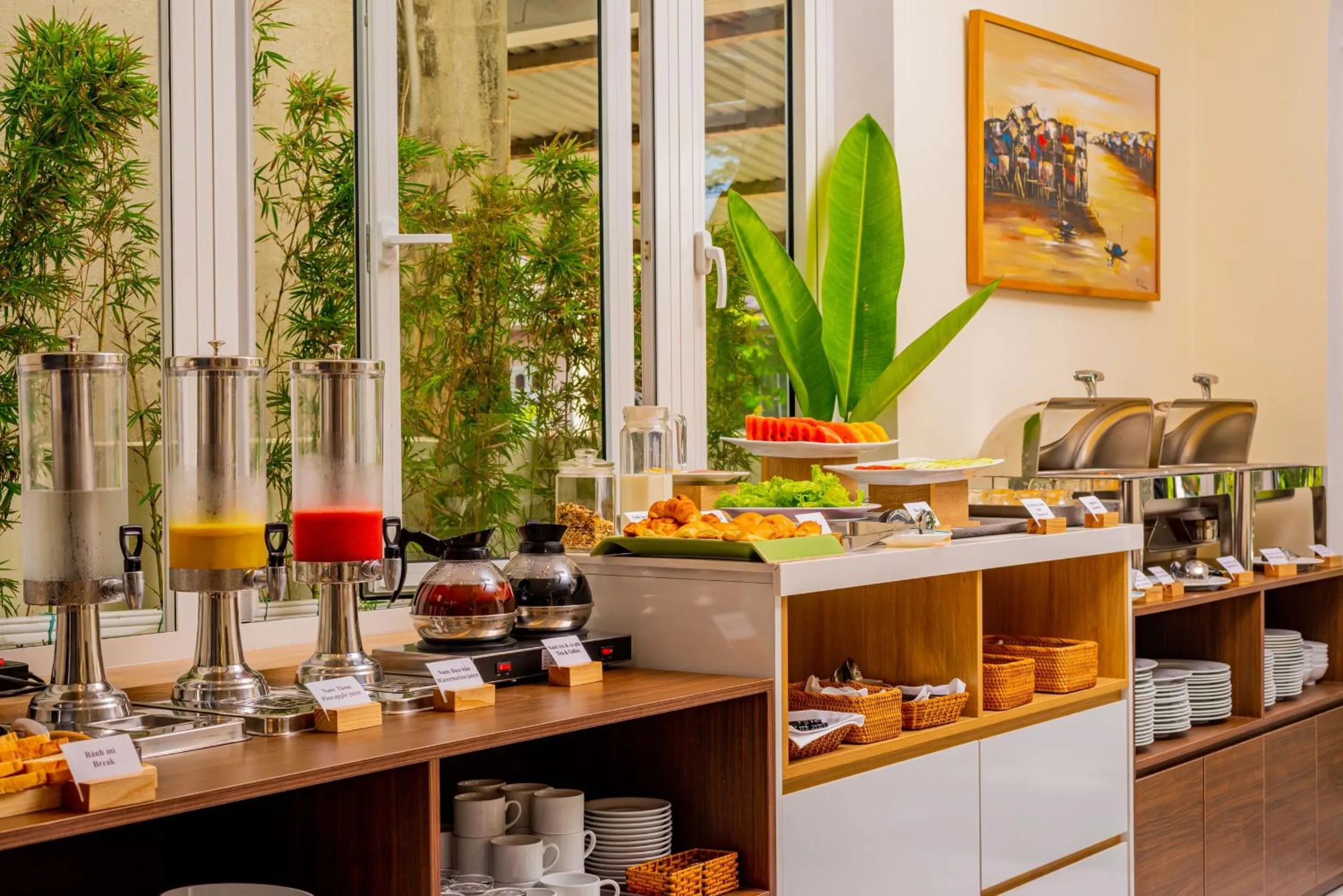 Breakfast in Hoi An Merrily De Art Hotel