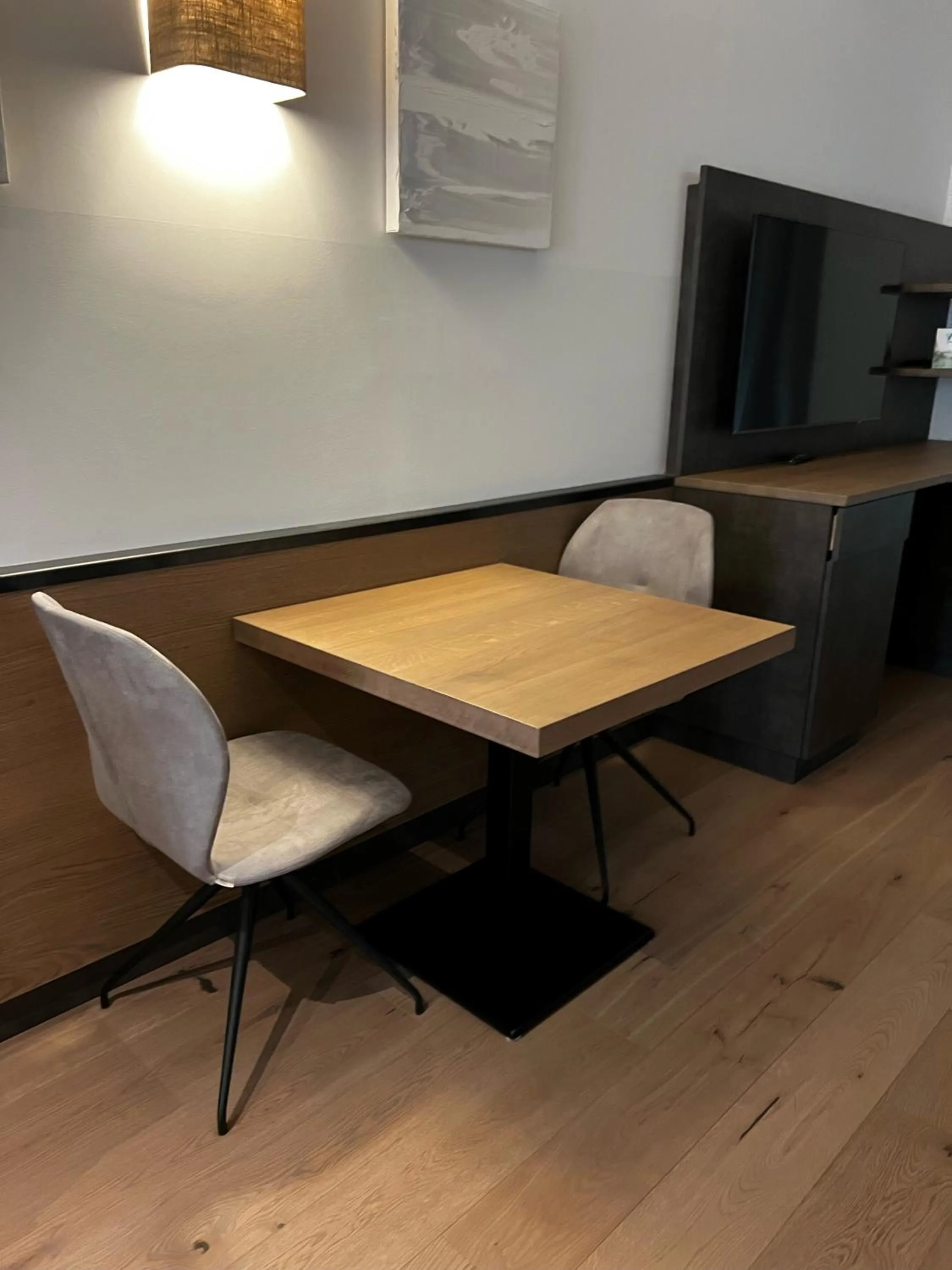 Dining area in Hotel Gösser Bräu