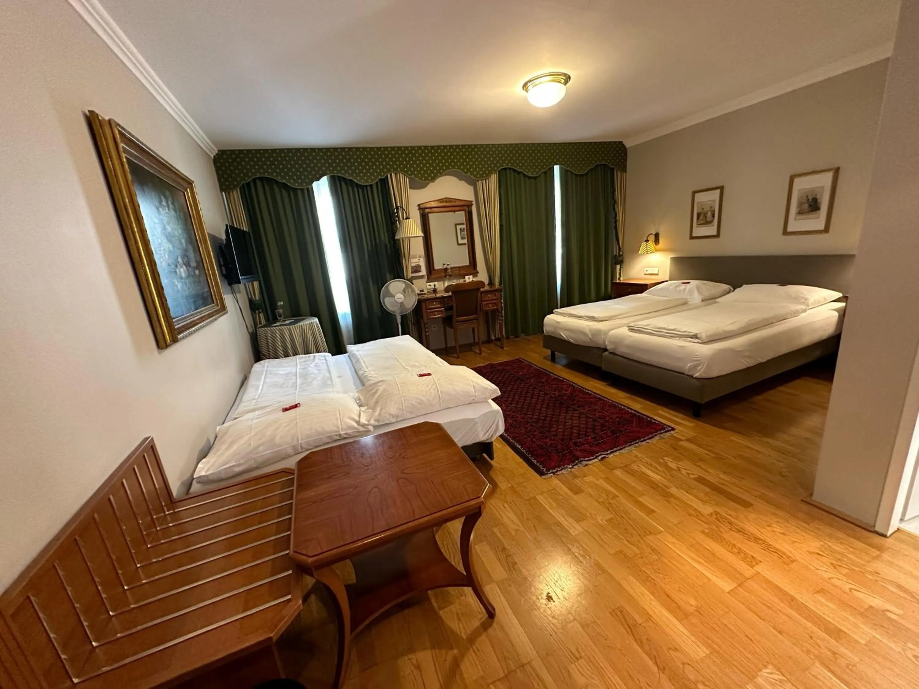 Photo of the whole room, Bed in Hotel Gösser Bräu