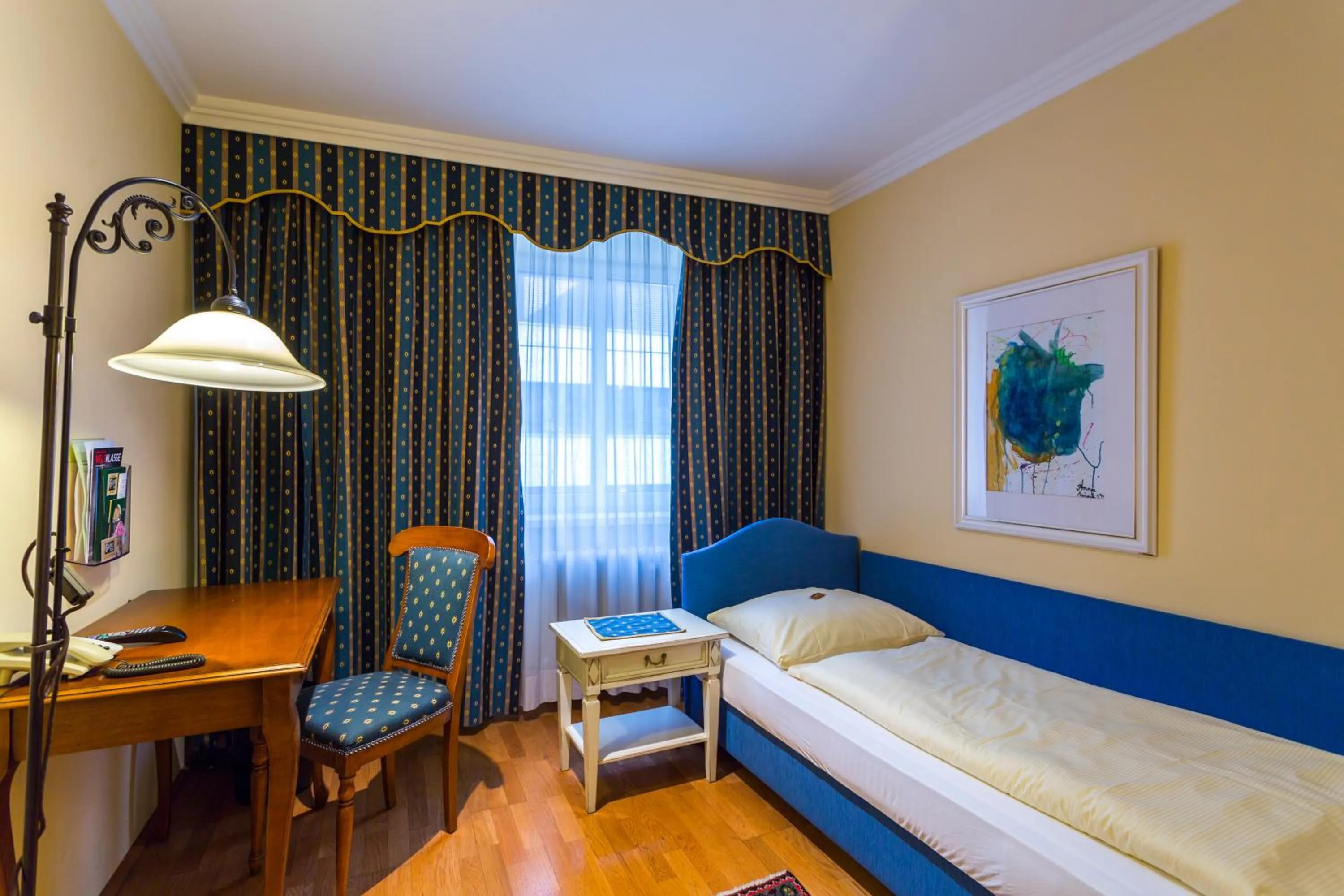 Bedroom, Bed in Hotel Gösser Bräu