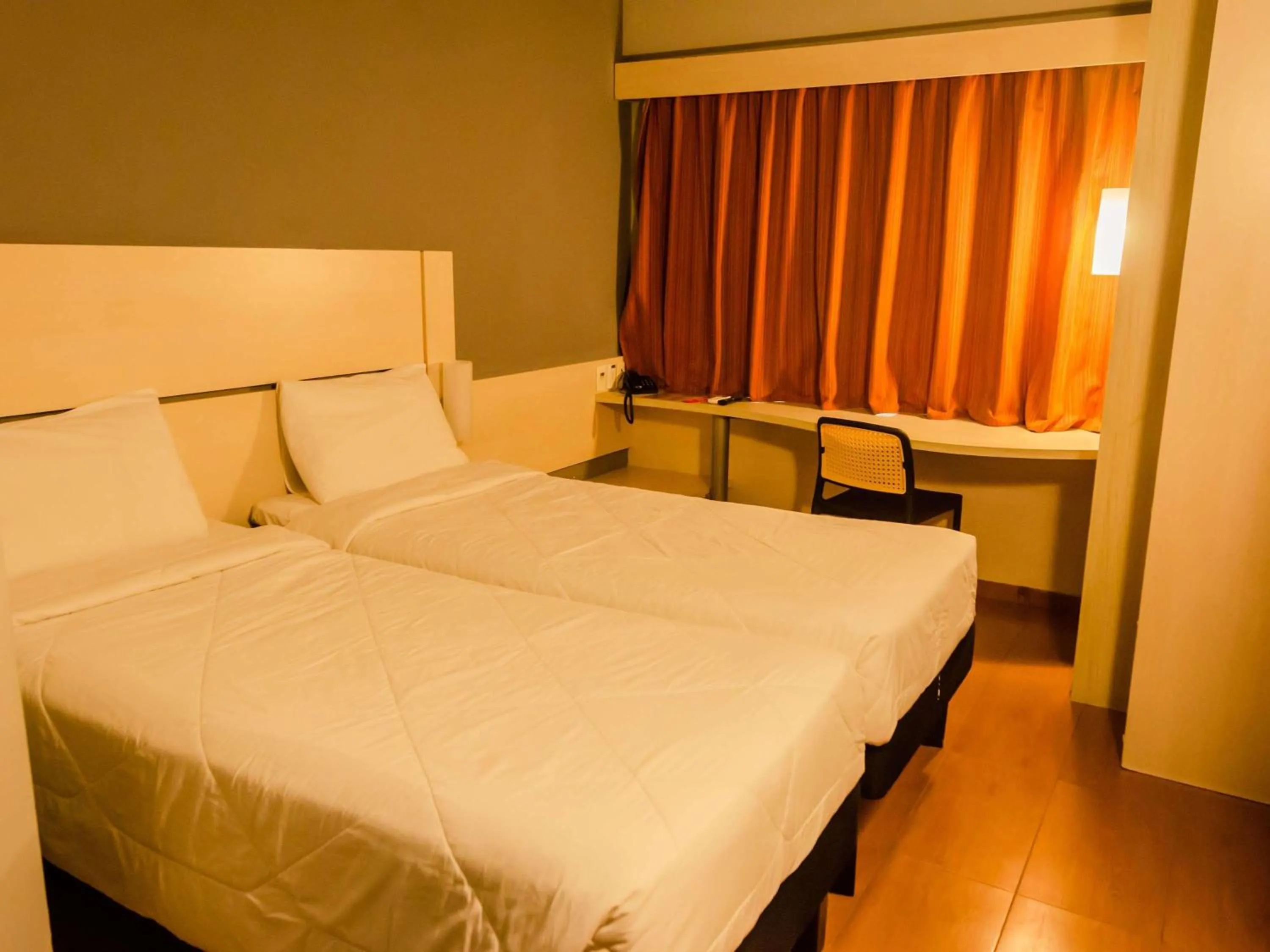 Bedroom, Bed in Ibis Joao Pessoa Praia