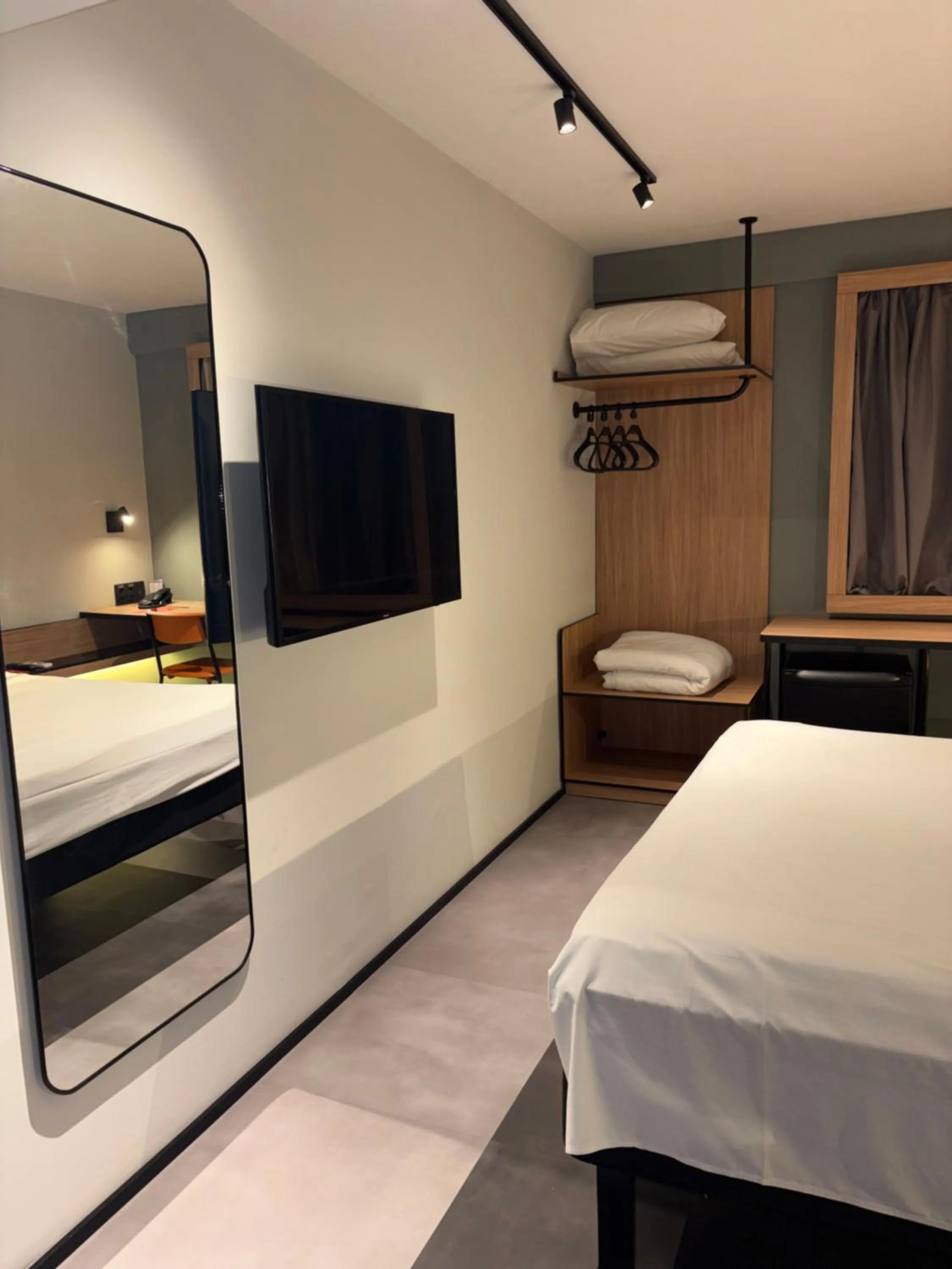 TV and multimedia, Bed in Ibis Joao Pessoa Praia