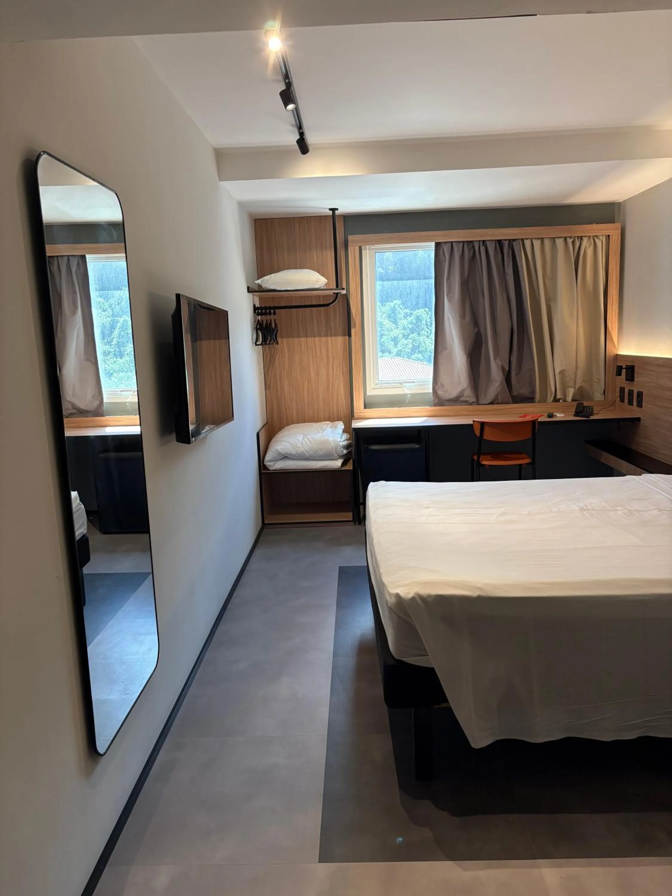 Photo of the whole room, Bed in Ibis Joao Pessoa Praia