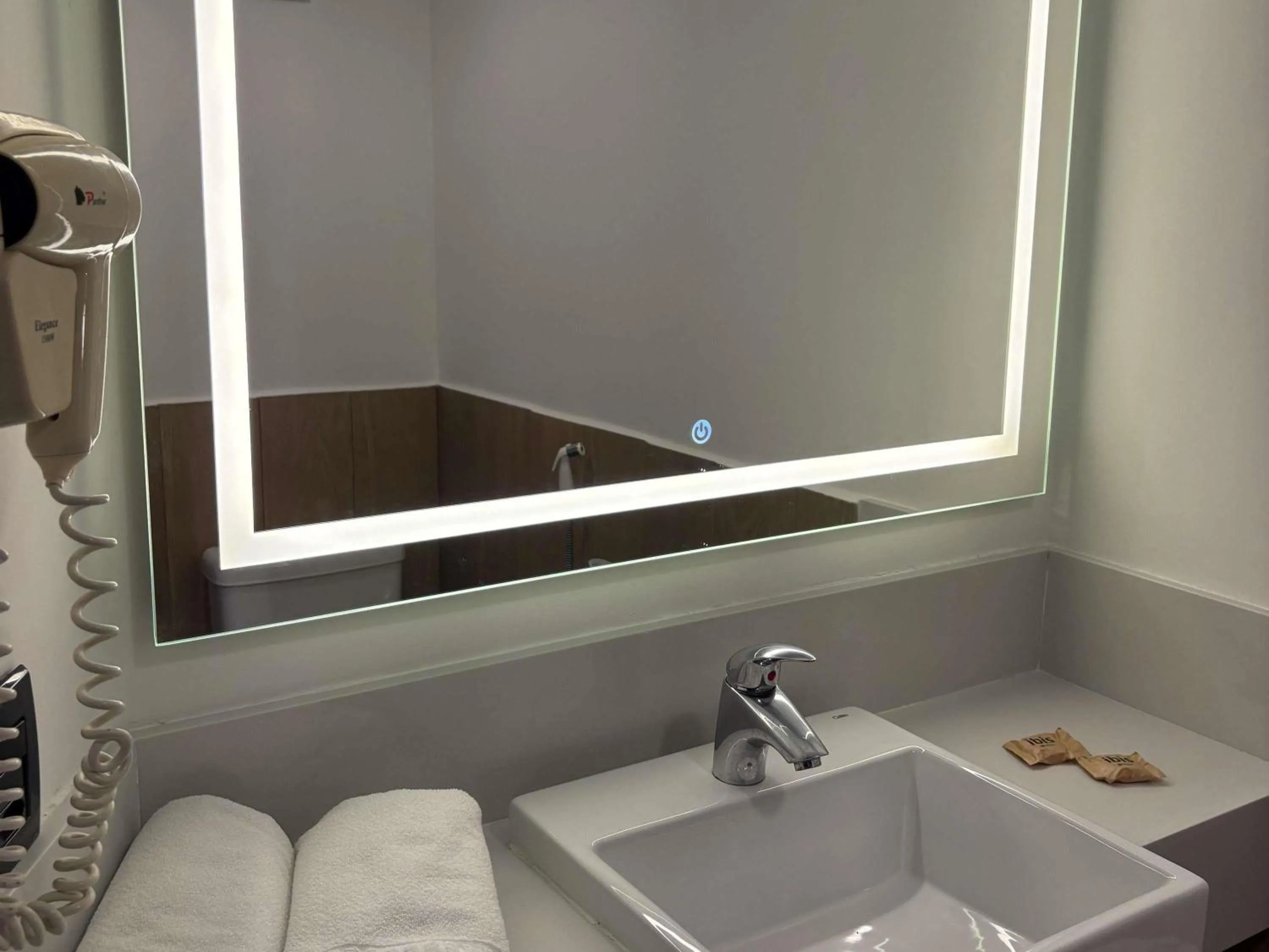 Bedroom in Ibis Joao Pessoa Praia