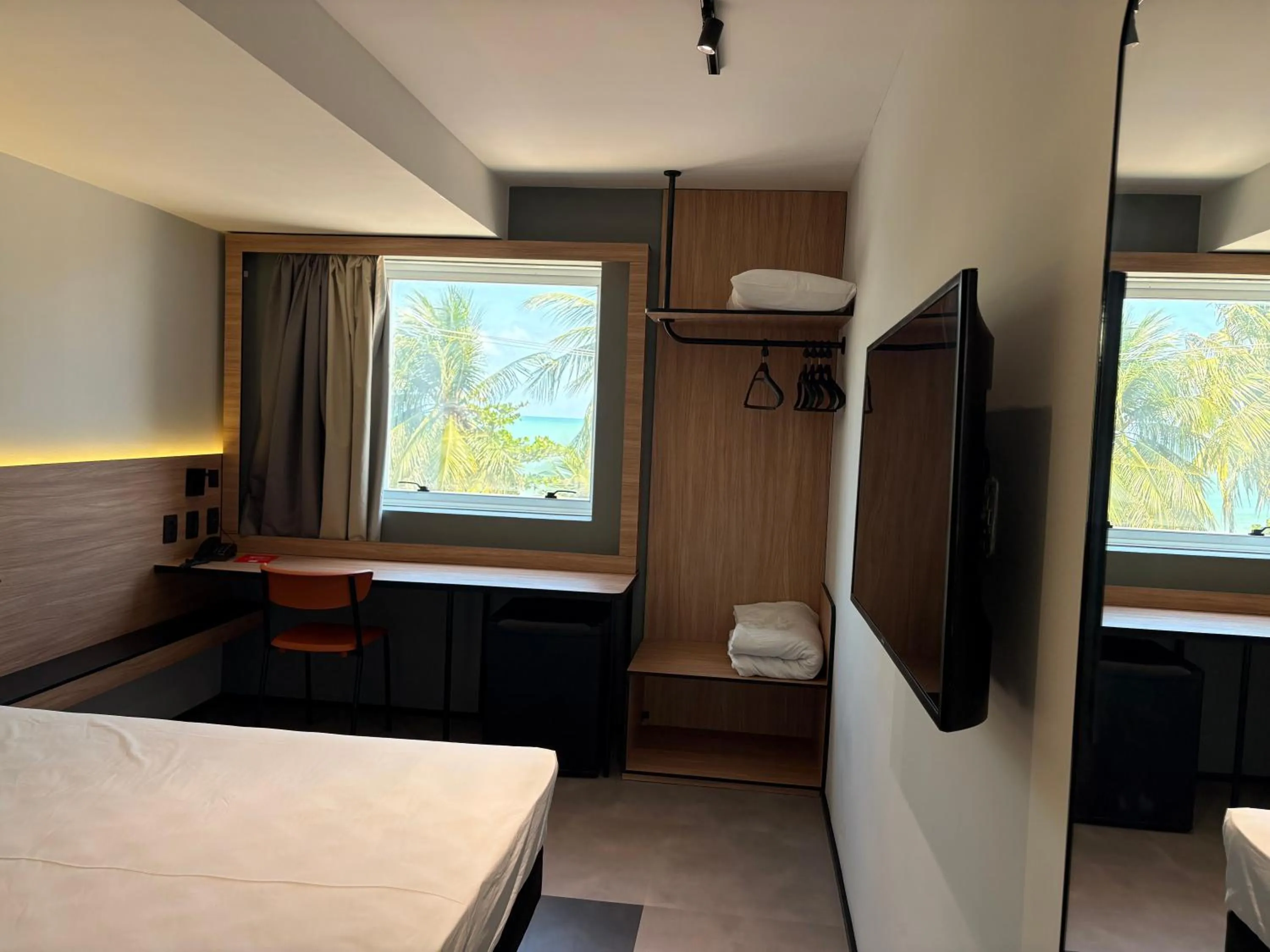 TV and multimedia, Bed in Ibis Joao Pessoa Praia