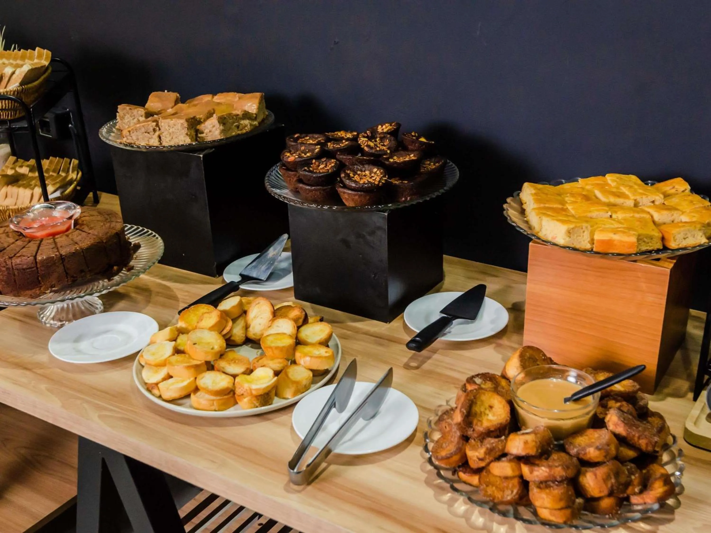 Restaurant/places to eat in Ibis Joao Pessoa Praia