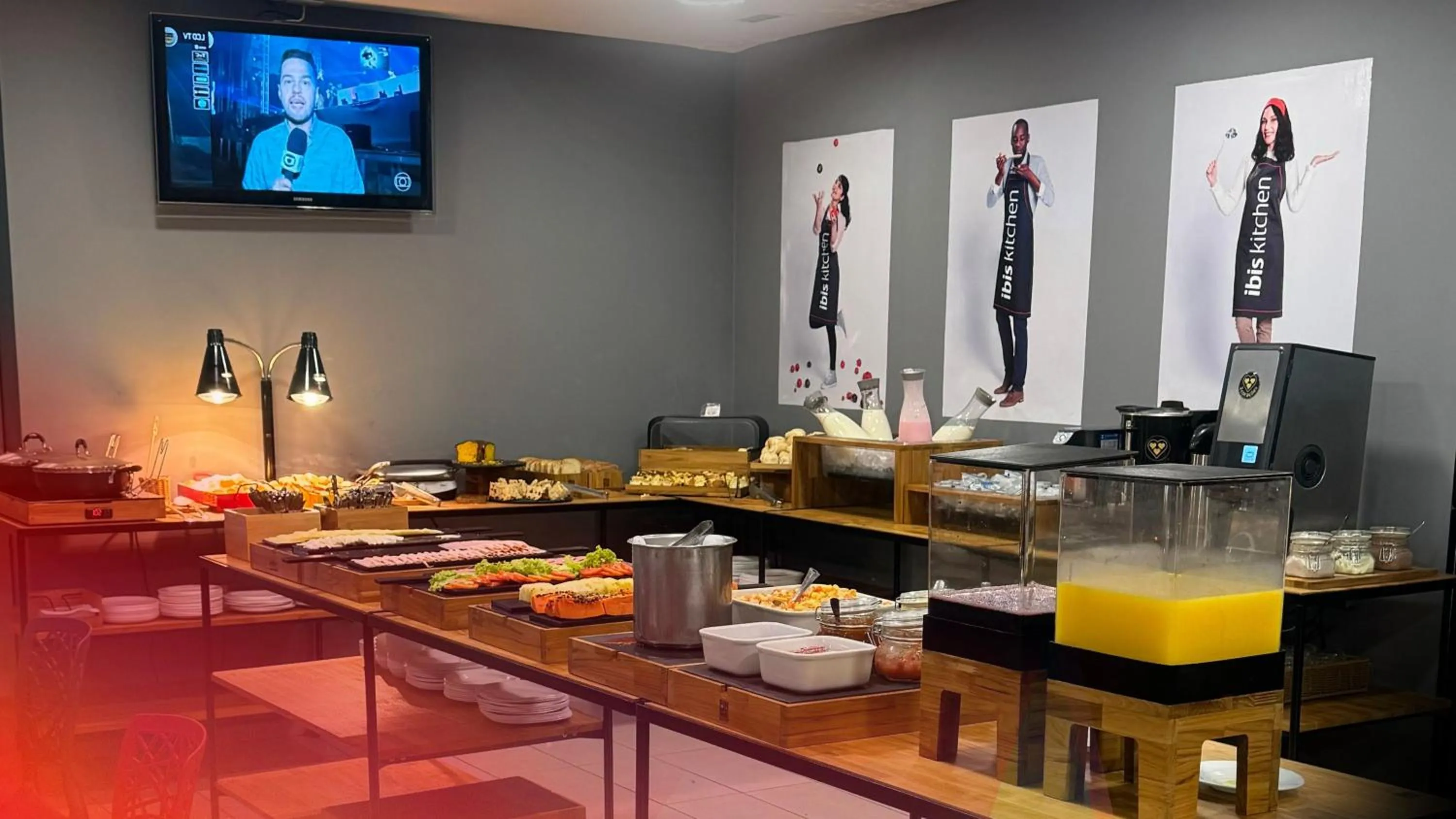 Restaurant/places to eat in ibis Santos Gonzaga Praia