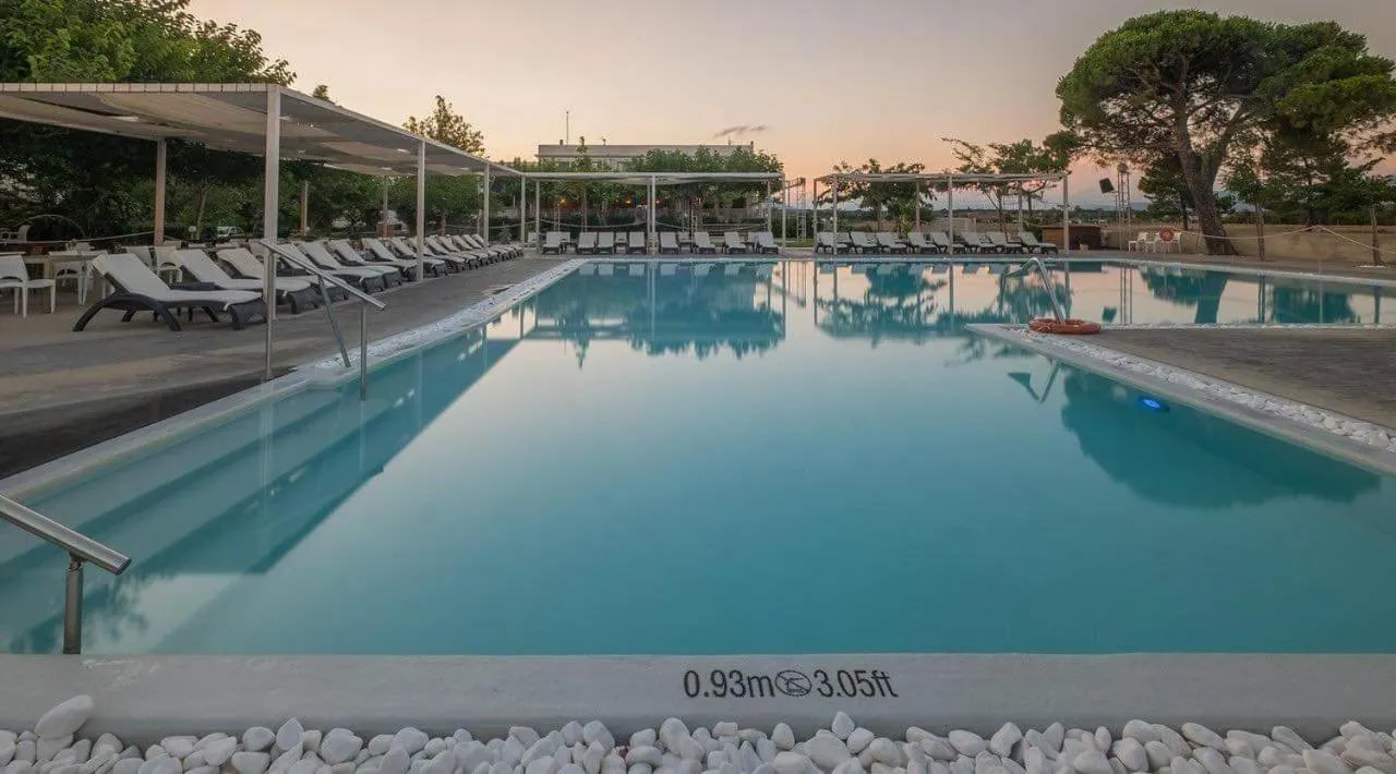 Swimming pool in Buka Sandy Beach