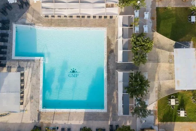 Swimming pool in Buka Sandy Beach