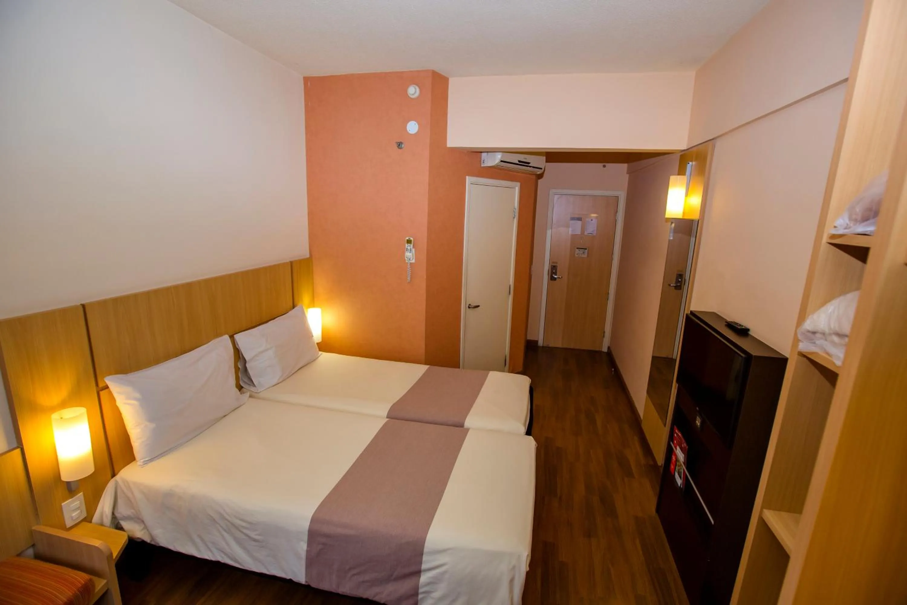 Bed in ibis Poços de Caldas