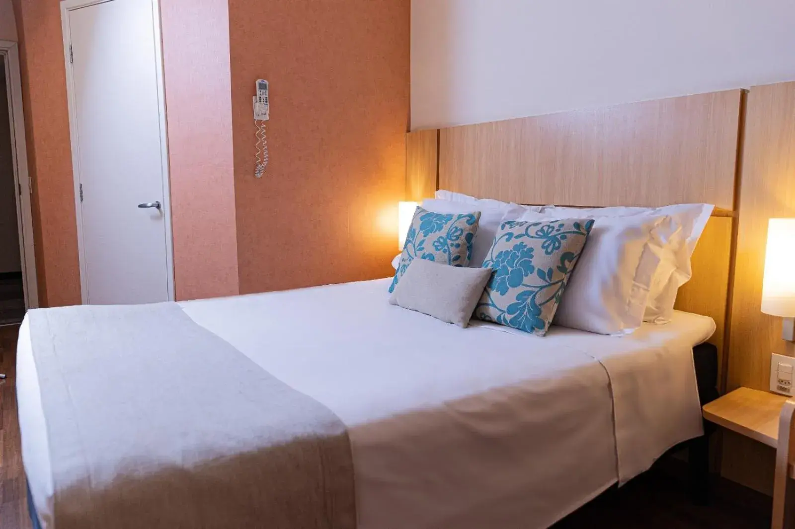 Queen Room in Hotel Lieto Queen Room in Hotel Lieto