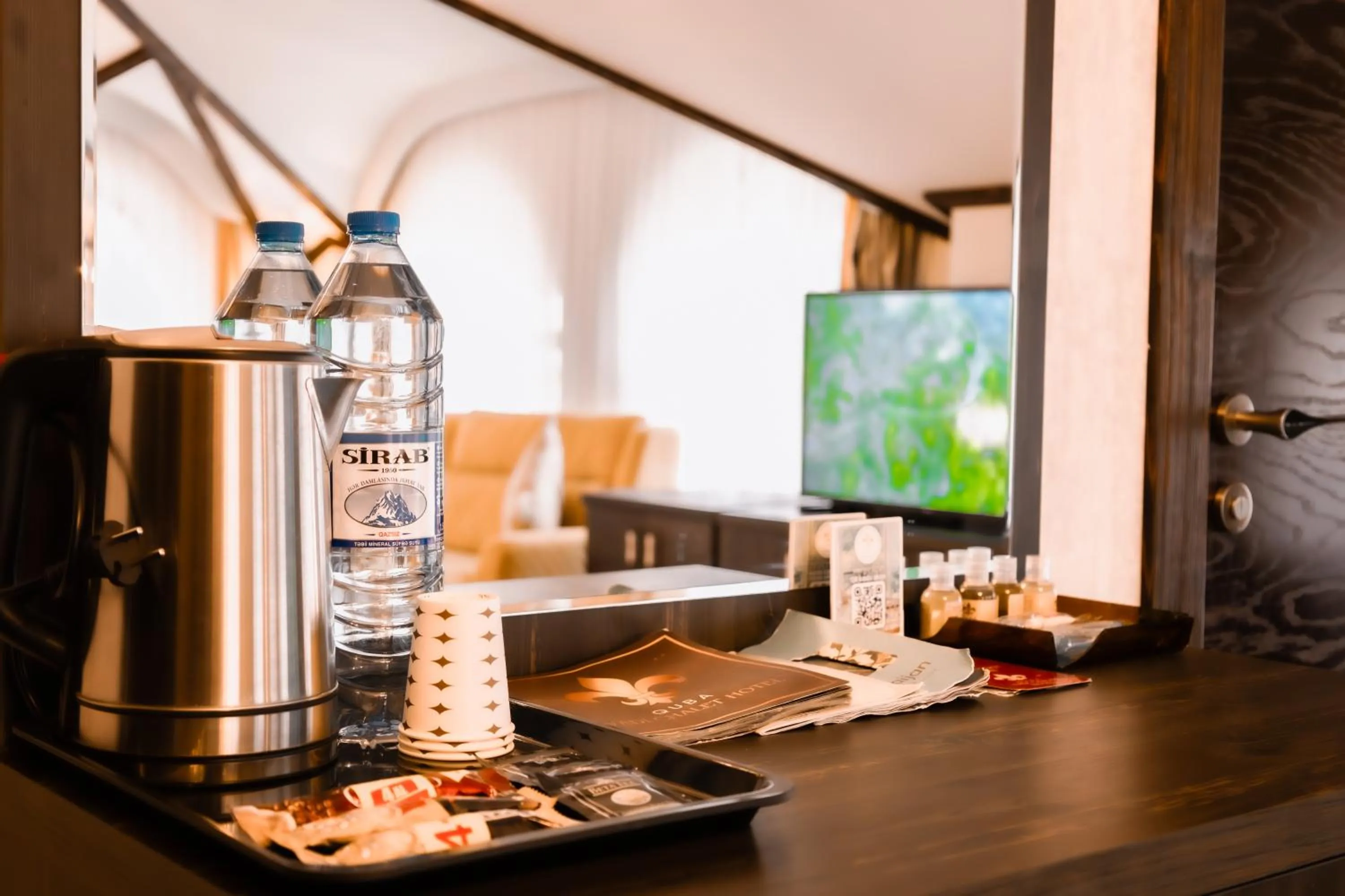 TV and multimedia in Quba Vadi Chalet Hotel