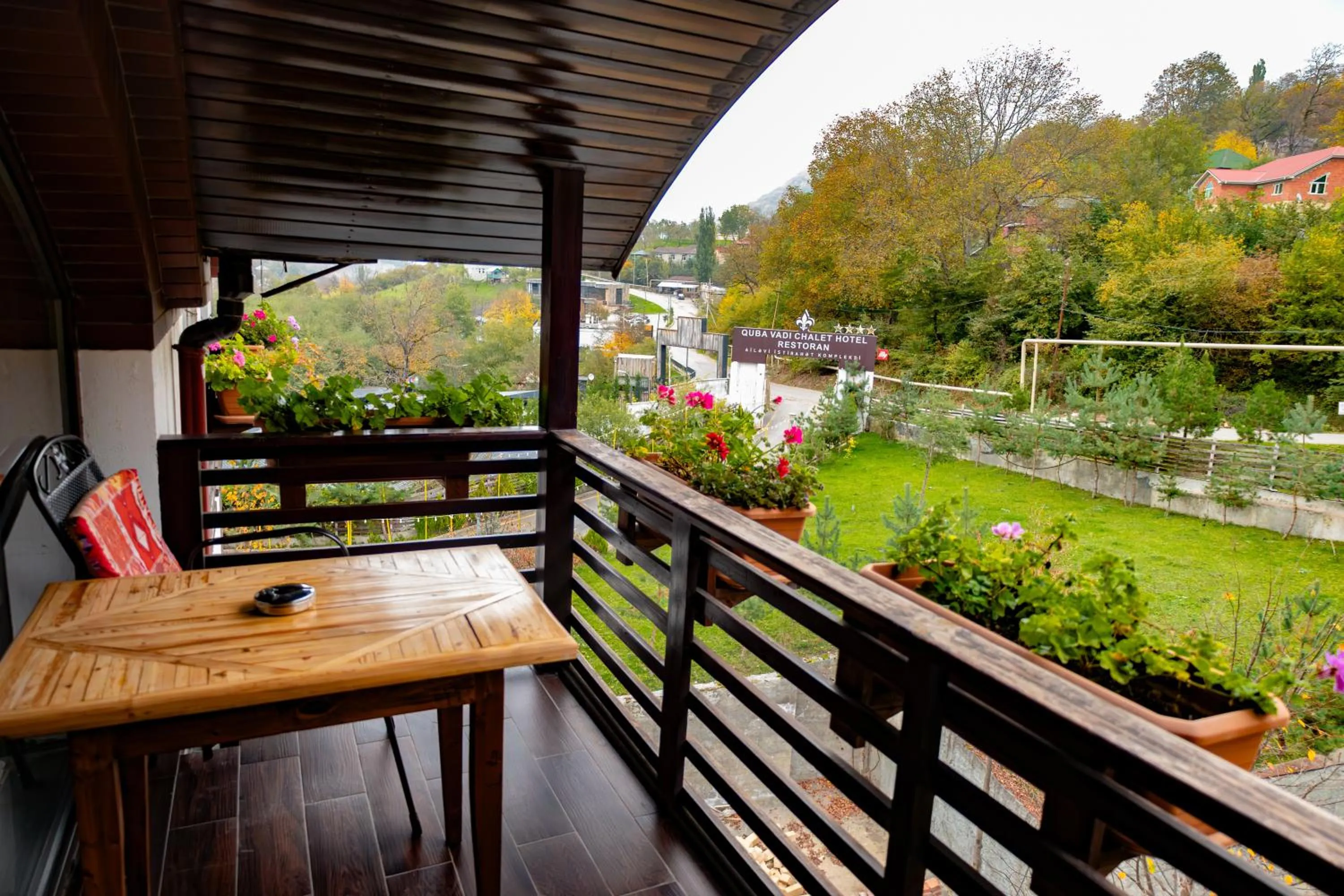 Property building in Quba Vadi Chalet Hotel