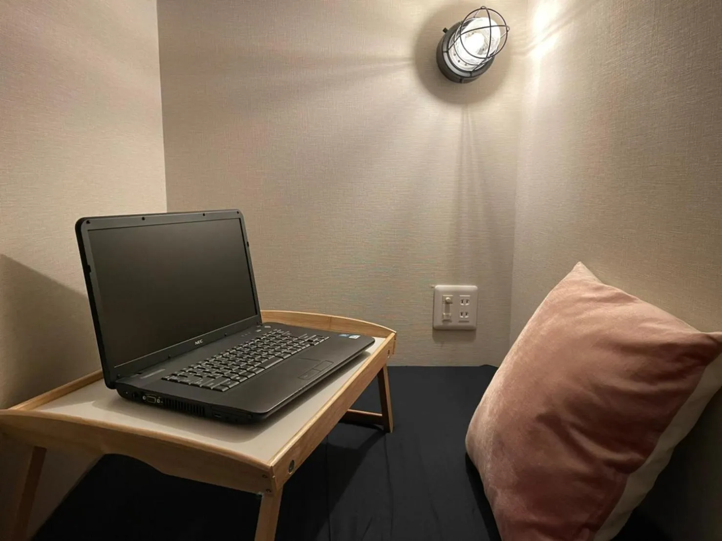 Photo of the whole room in 54Journey 東京大手町ホステル