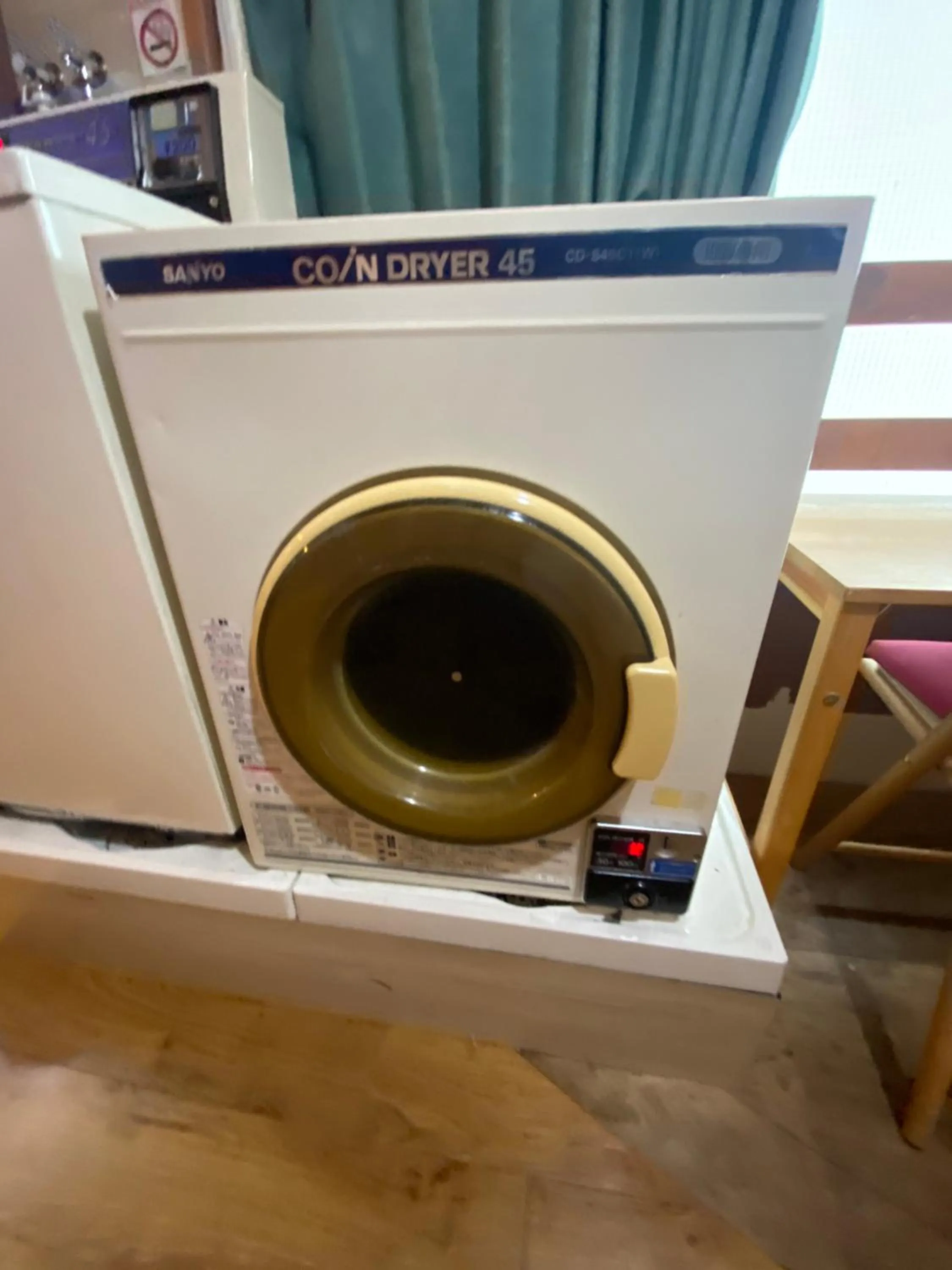 dryer in 54Journey 東京大手町ホステル