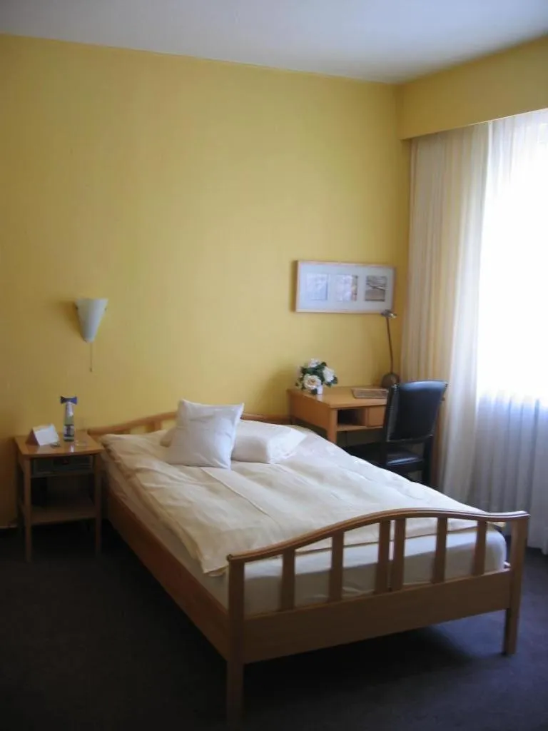 Bed in Teutonia Hotel