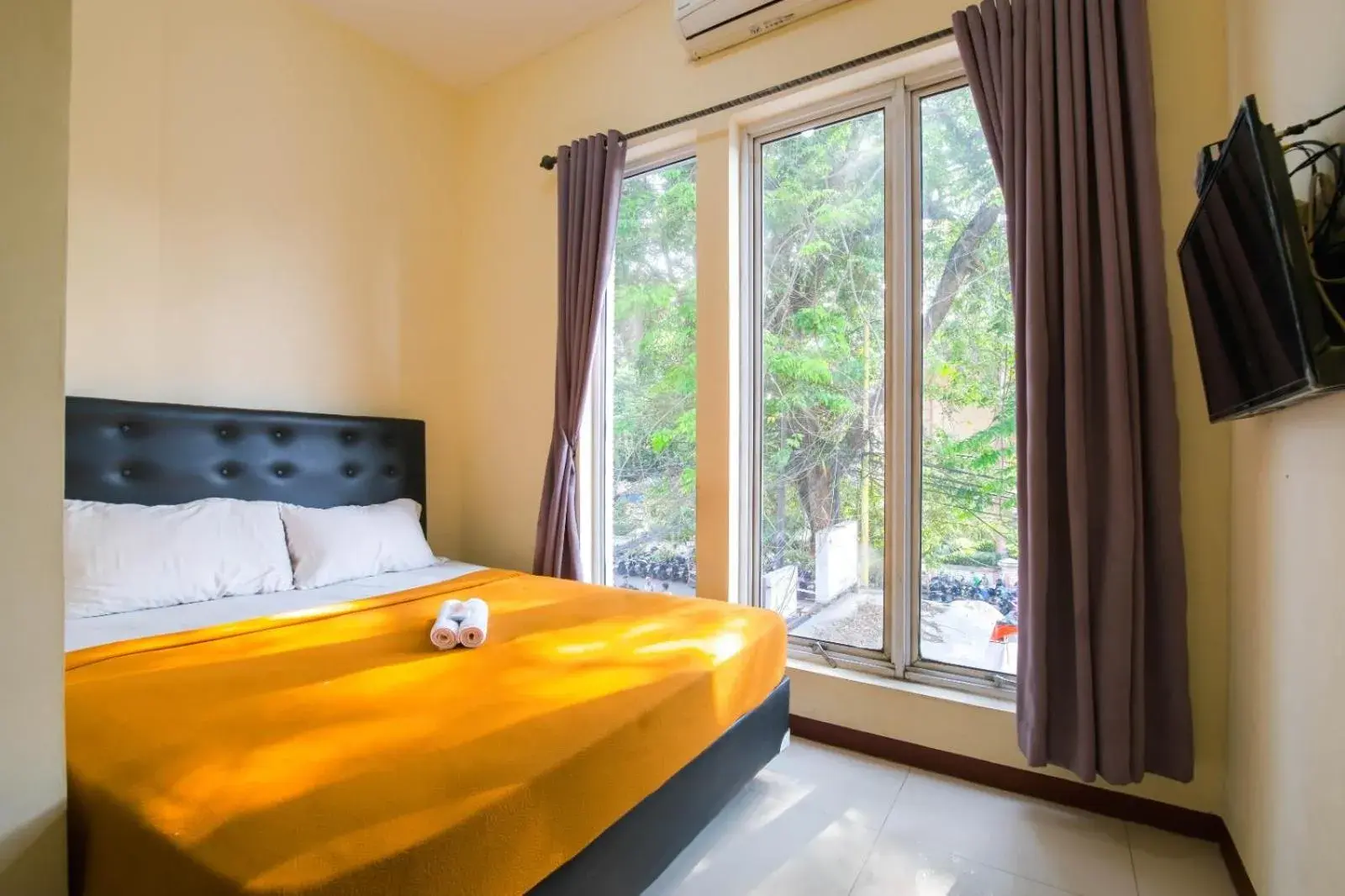 Standard Double Room in Athena Syariah Residence Standard Double Room in Athena Syariah Residence