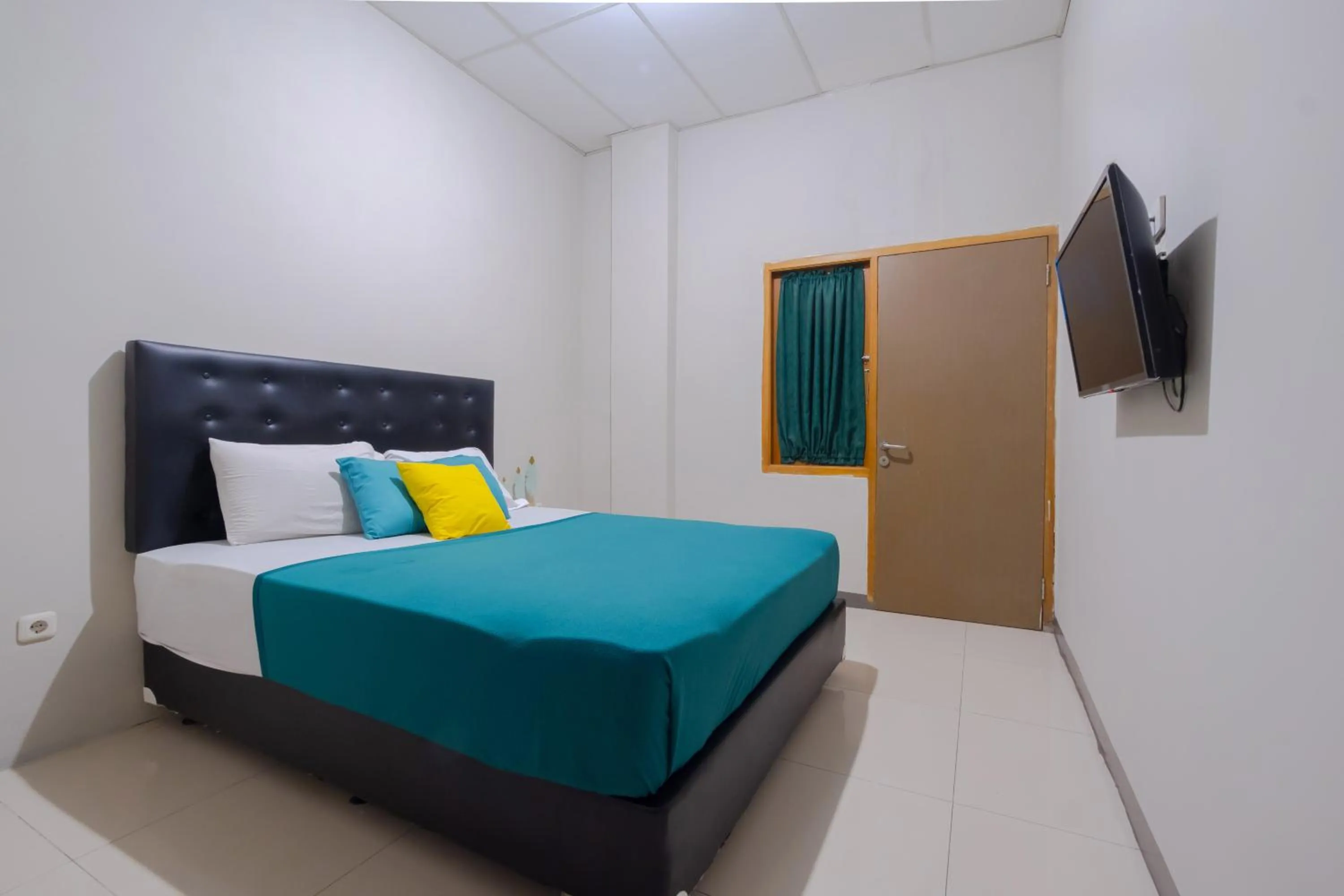 Bed in Athena Syariah Residence