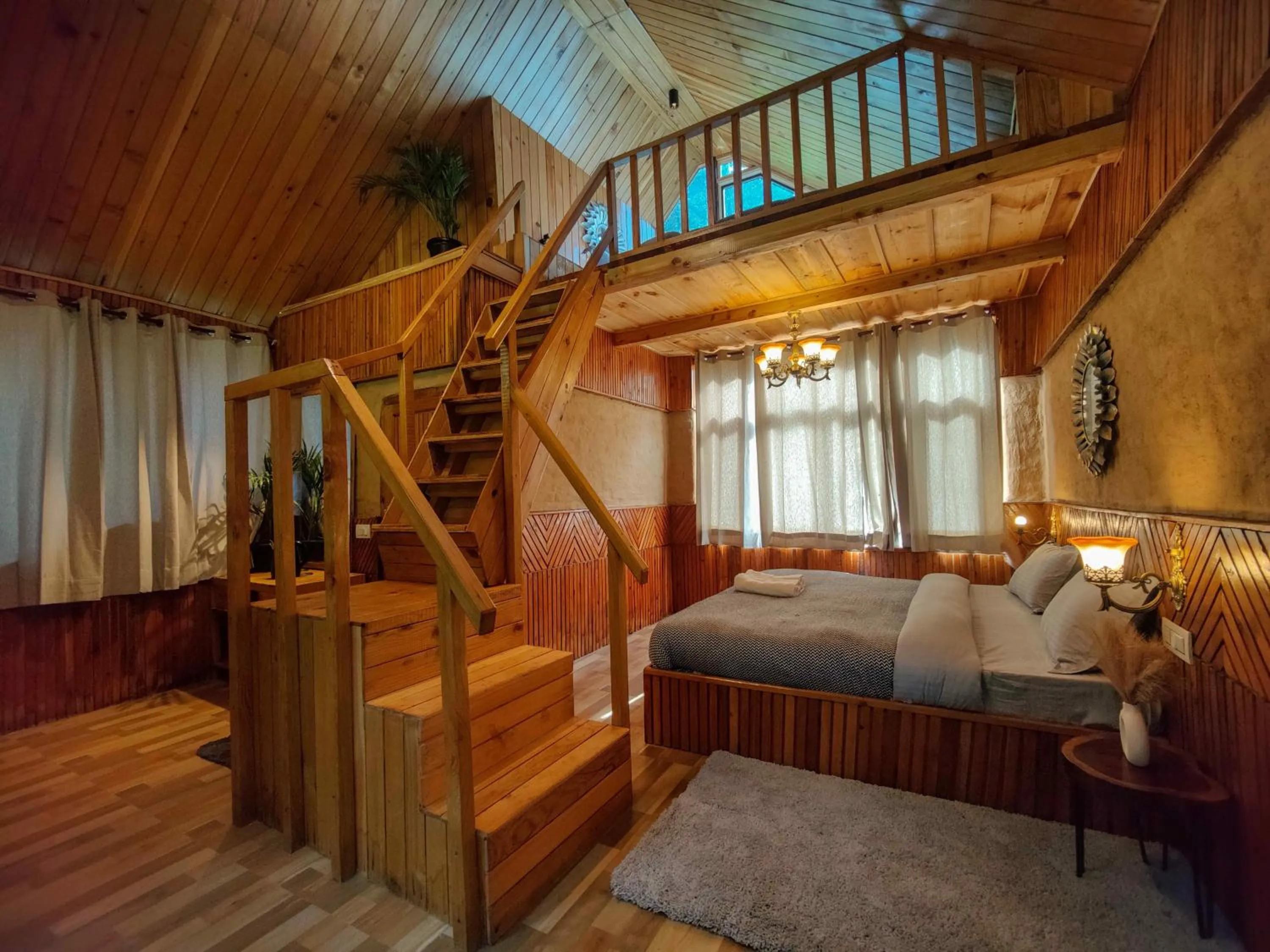 Bed in Whoopers Boutique Resort Jibhi