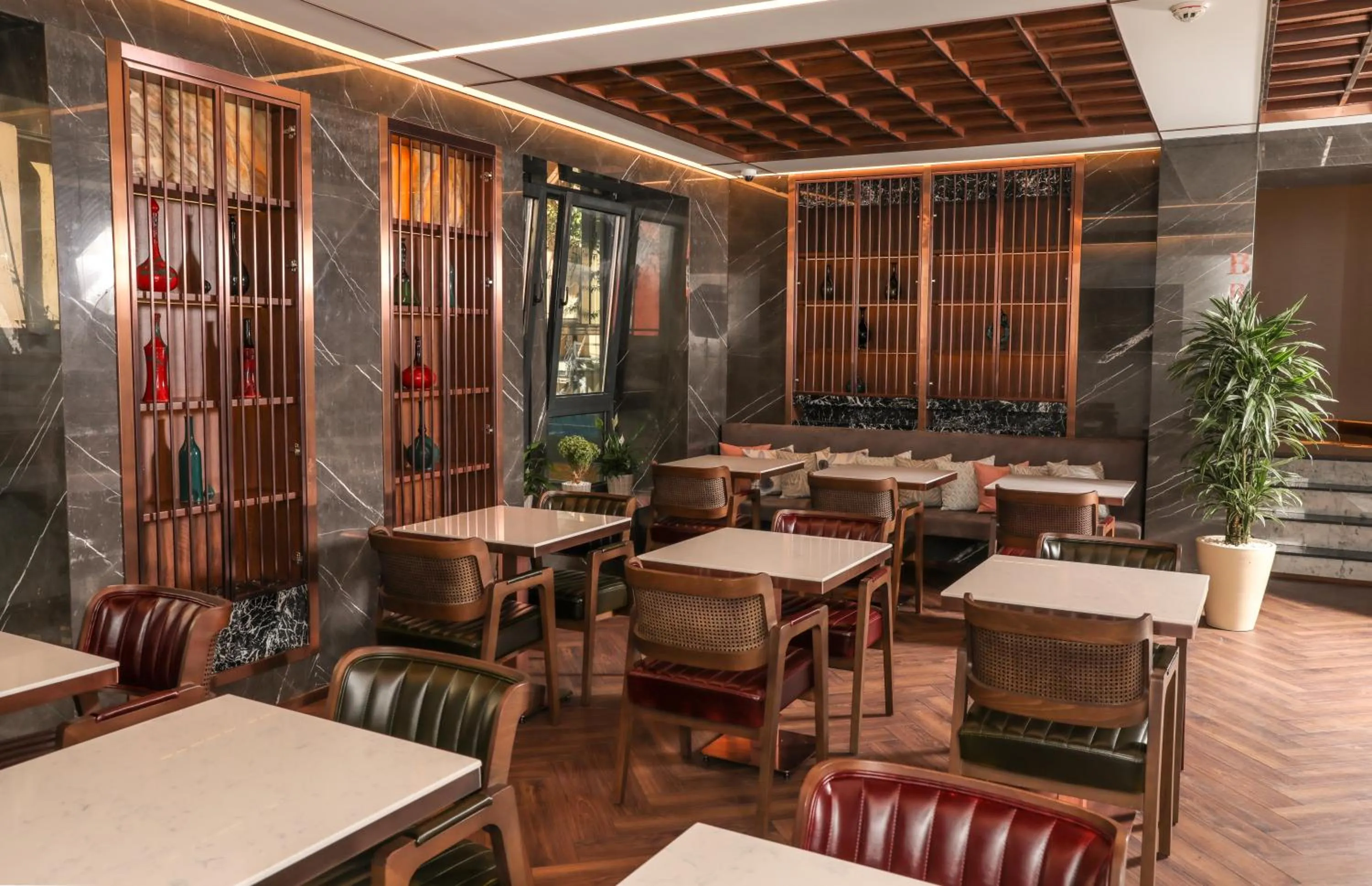 Restaurant/places to eat in Henna Hotel Istanbul