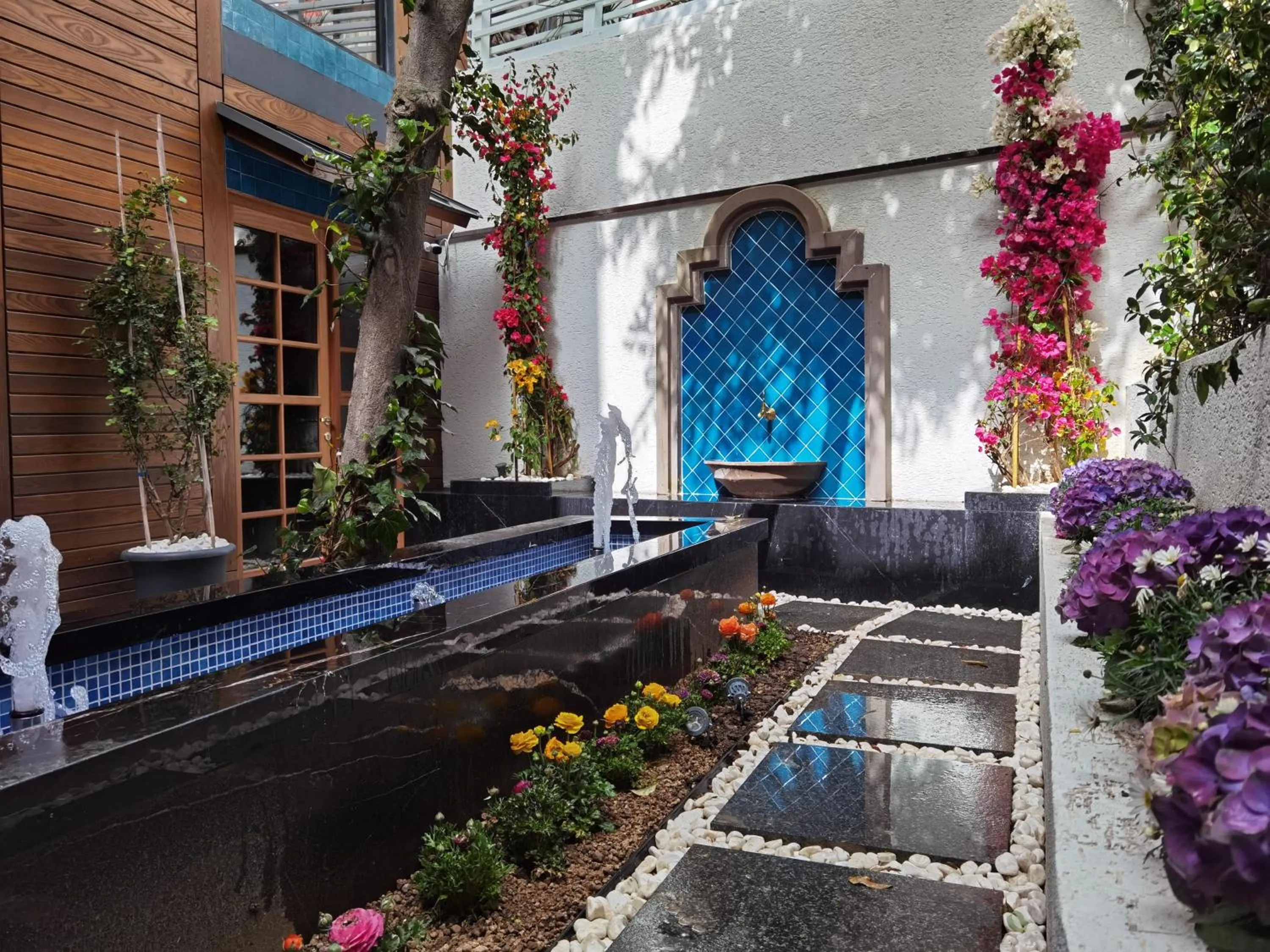 Patio in Henna Hotel Istanbul