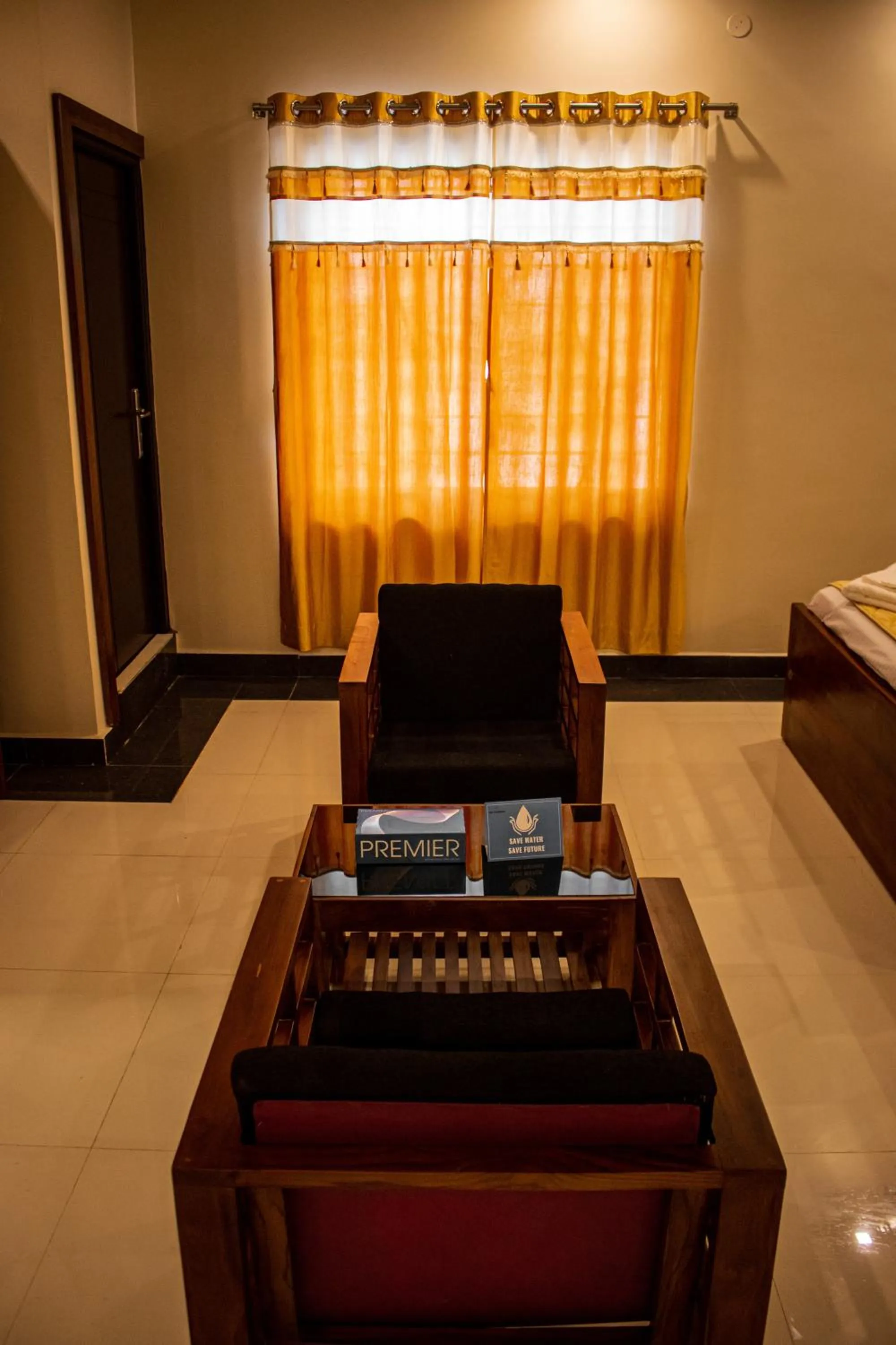 TV and multimedia, Bed in Faiz Residency